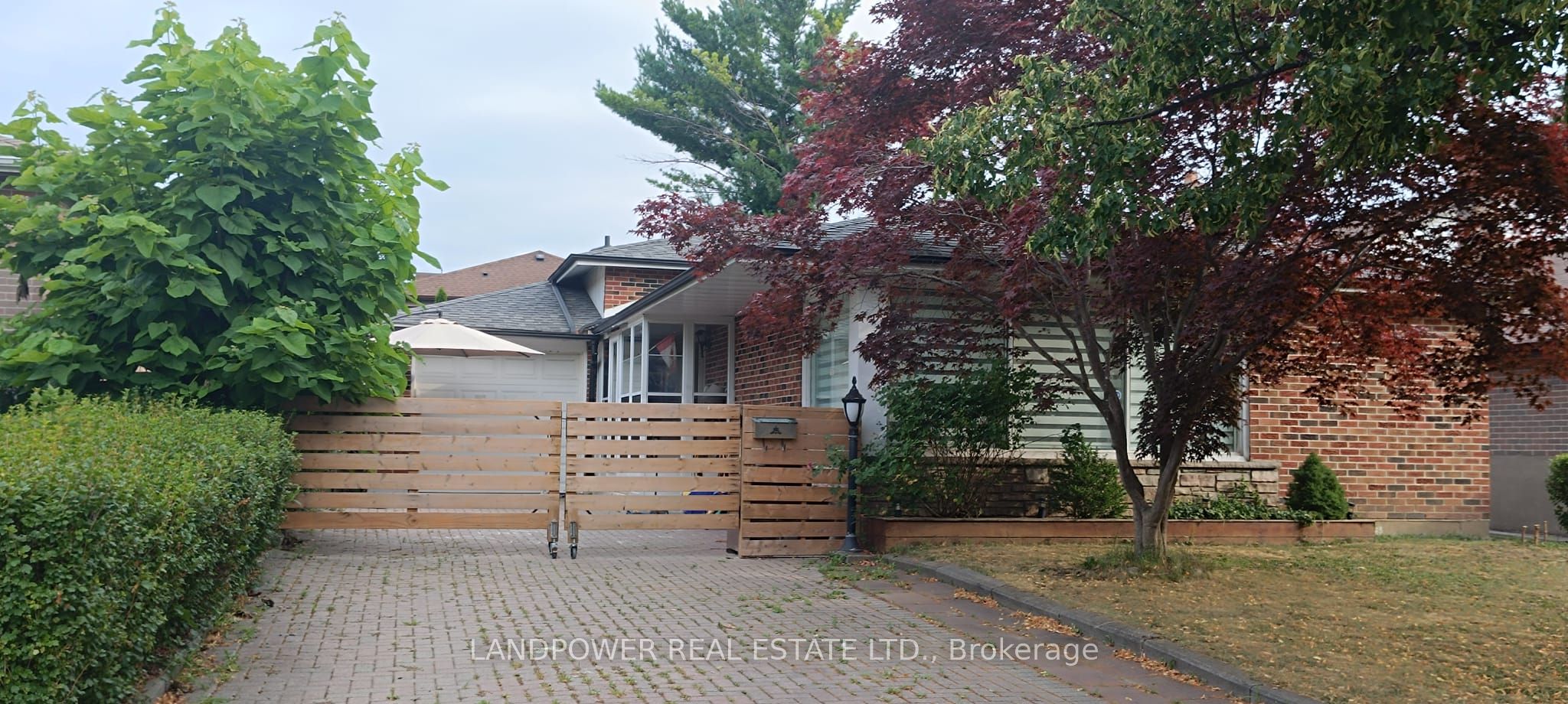 29 Lockdare Street Property Photo 1
