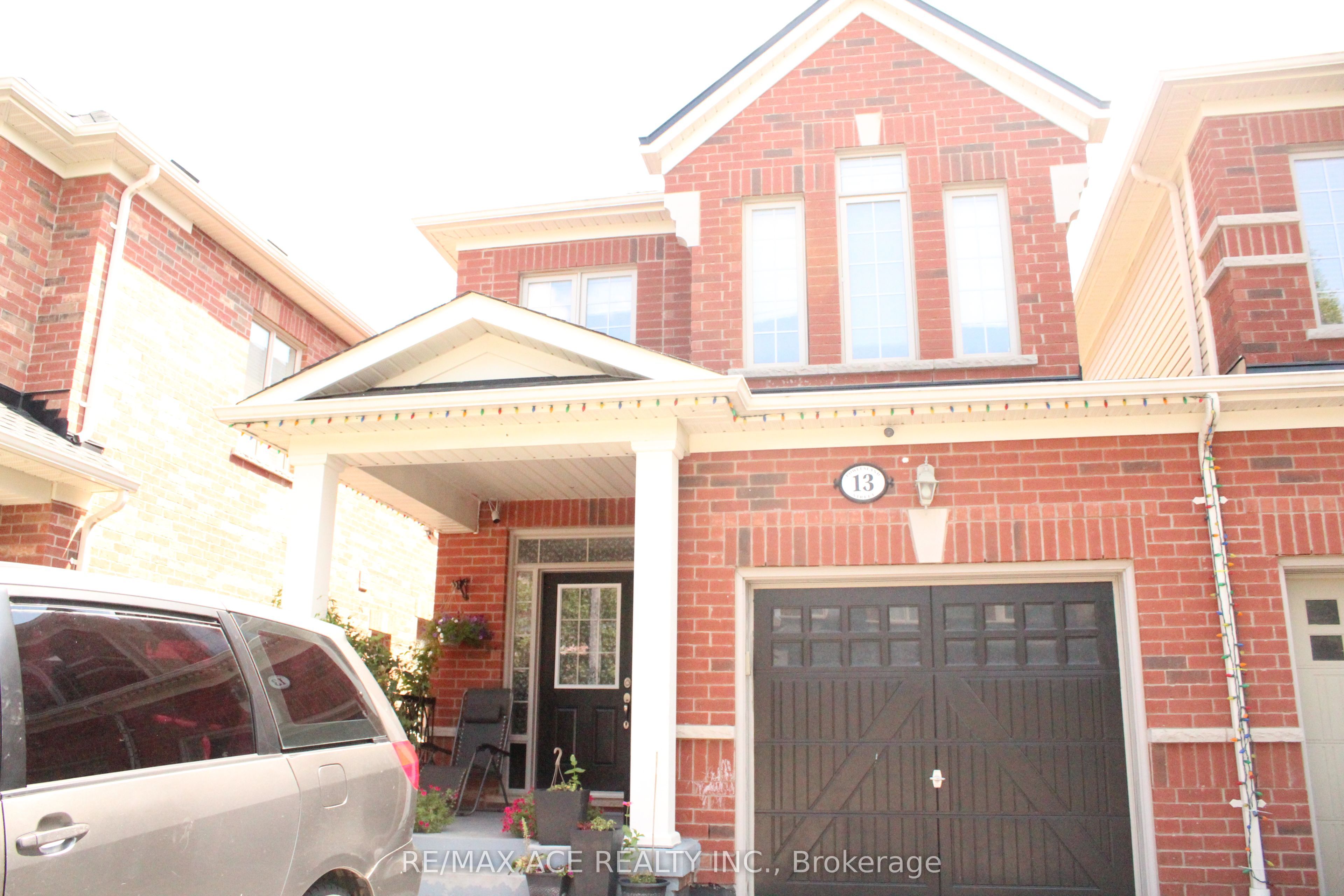 13 Powlesland St Property Photo 1