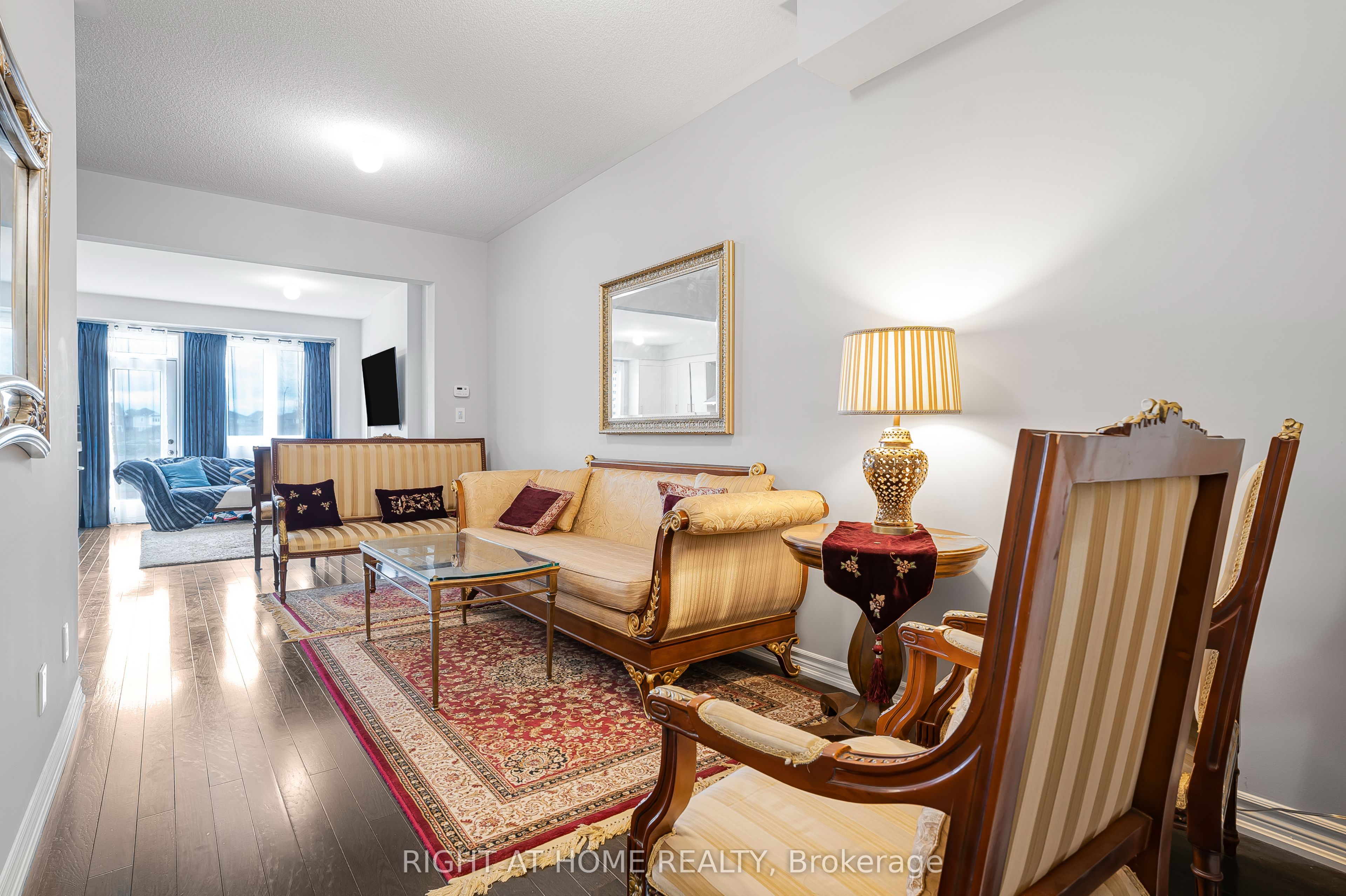 192 Closson Drive Property Photo 3