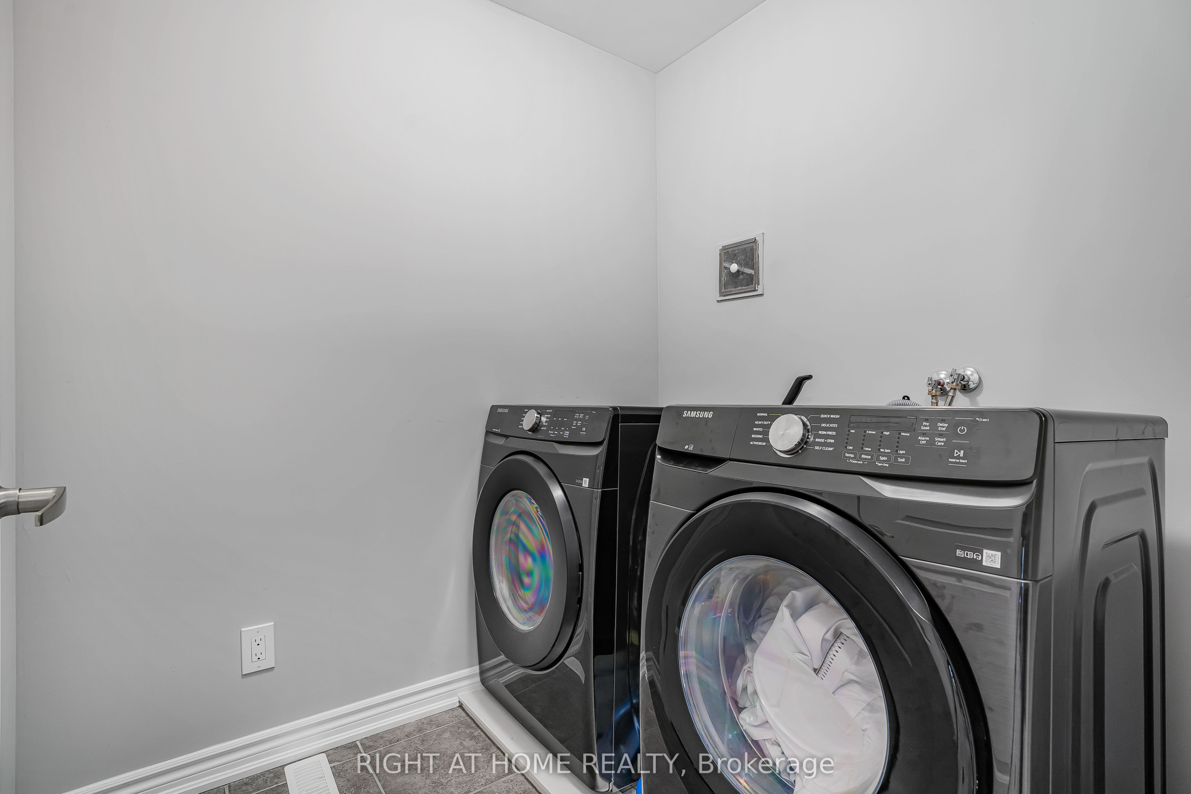 192 Closson Drive Property Photo 6