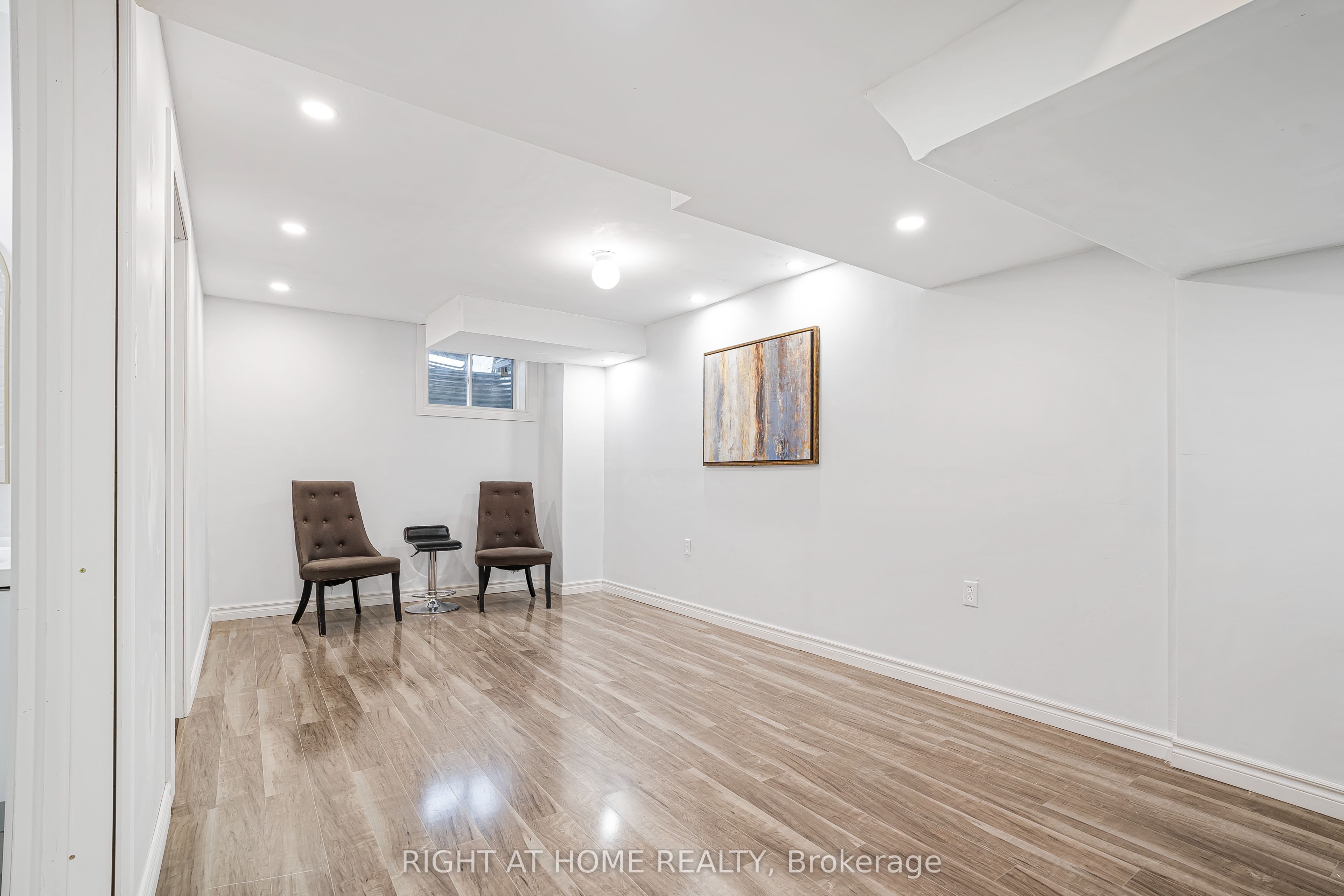 192 Closson Drive Property Photo 17