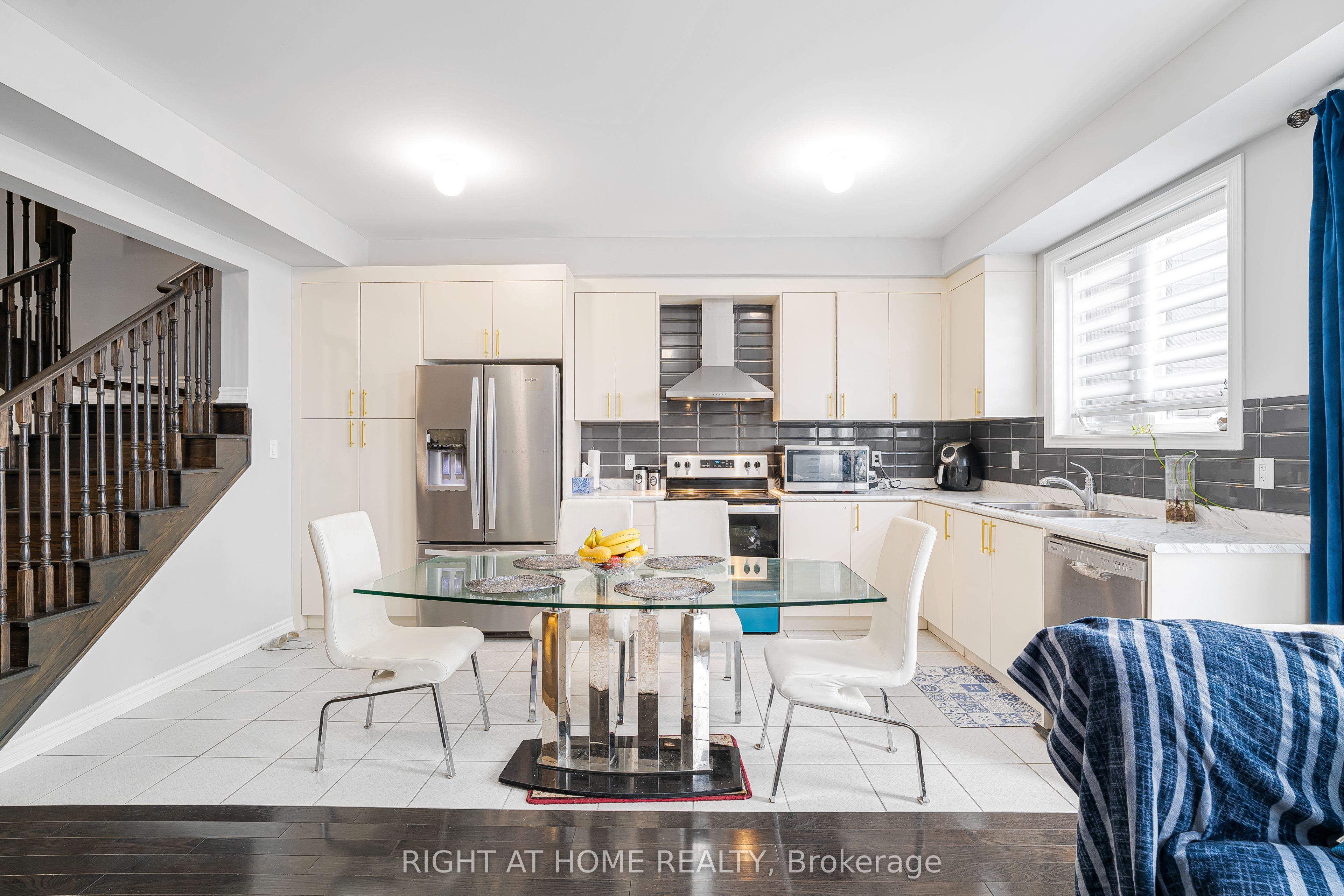 192 Closson Drive Property Photo 20