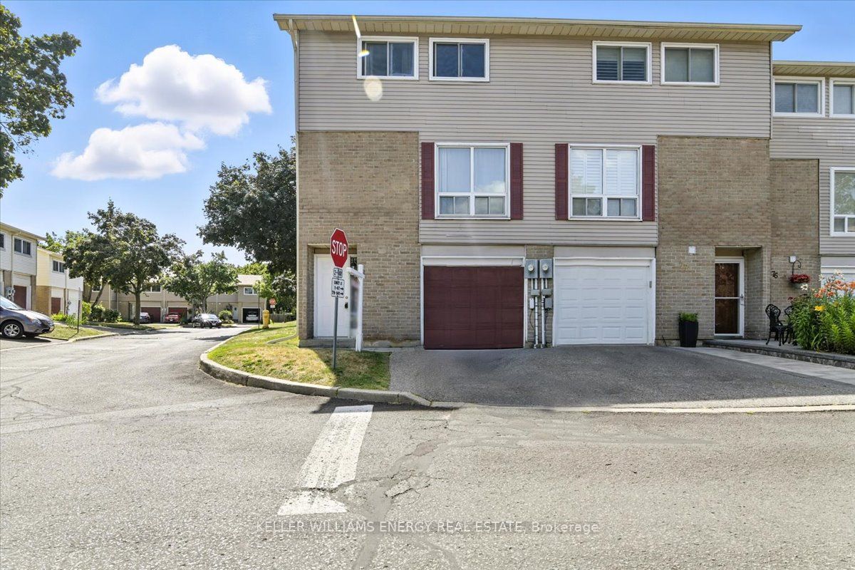 1133 Ritson Rd N Property Photo 1