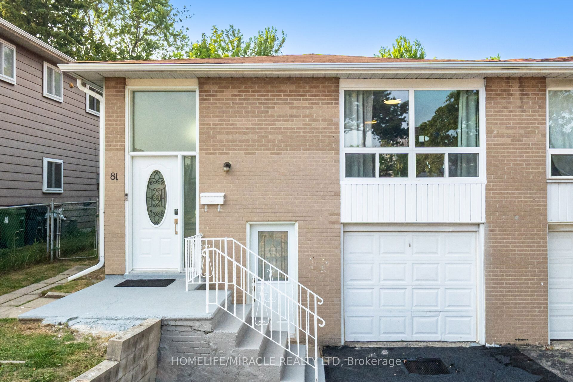 81 Pettibone Square Property Photo 1