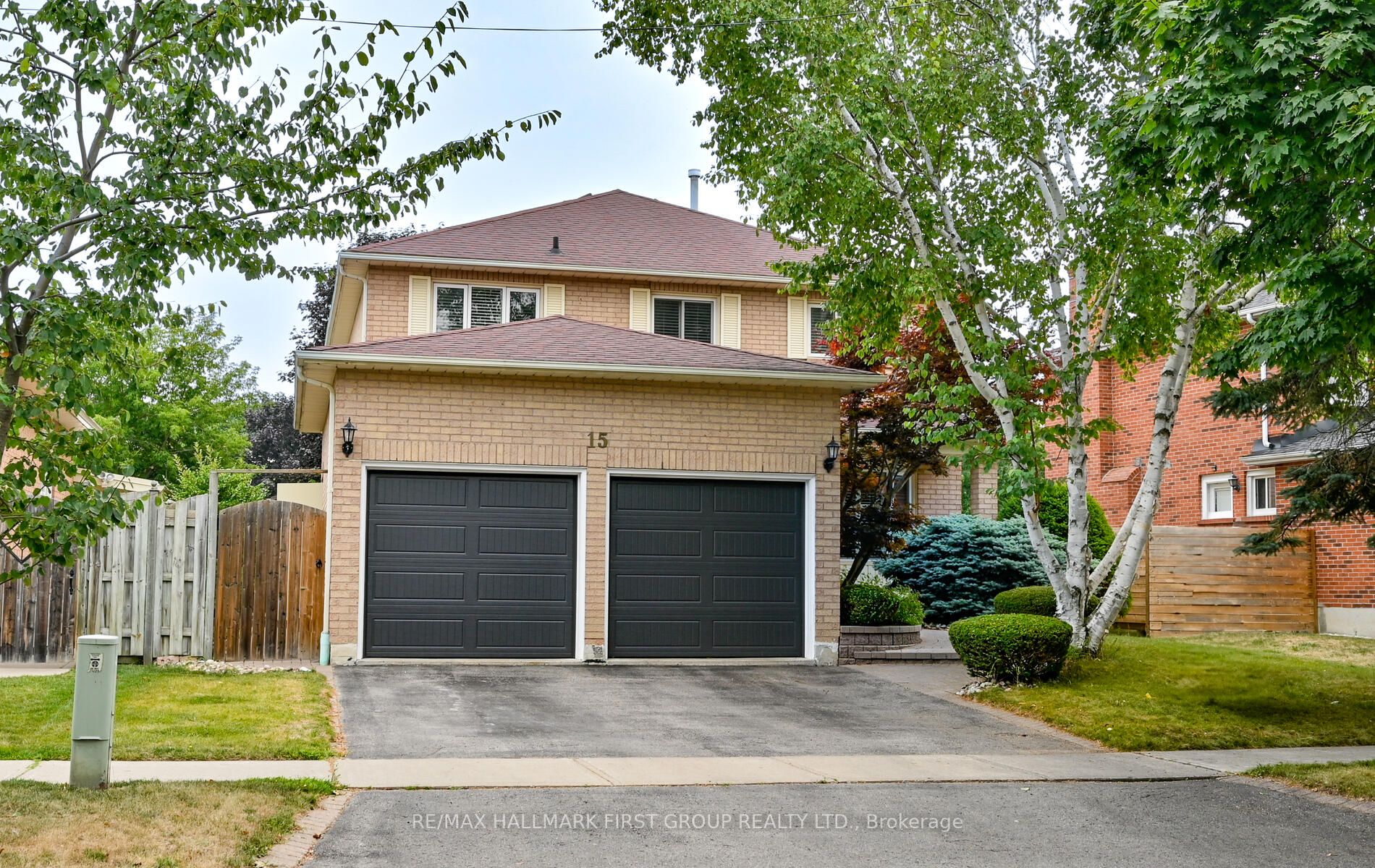15 Ribblesdale Dr Property Photo 1