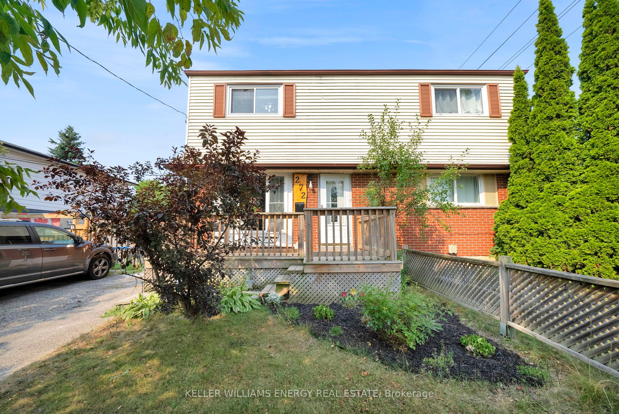 272 Durham Ct Property Photo 1