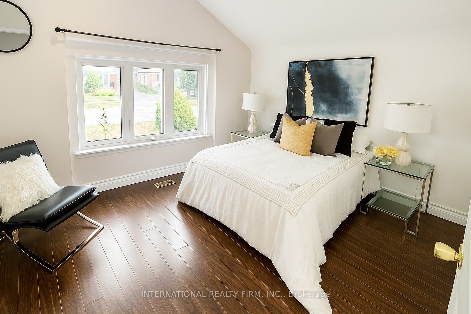 9 Benshire Drive Property Photo 1