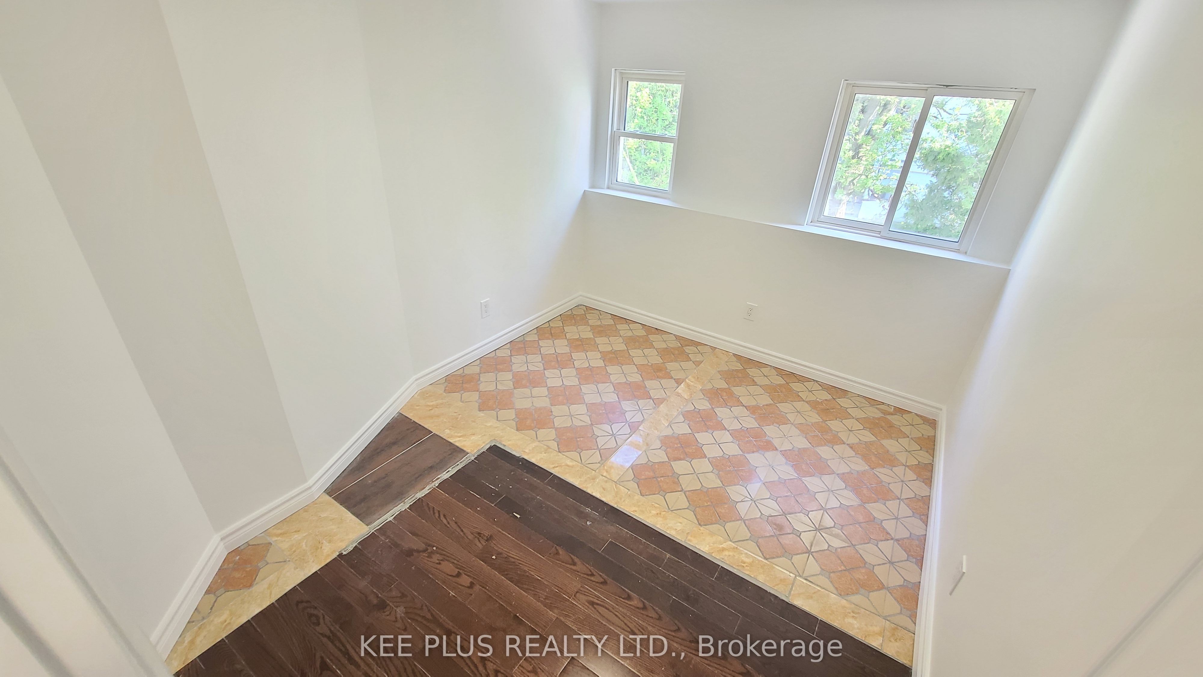 743 Birchmount Road 7B Property Photo 1