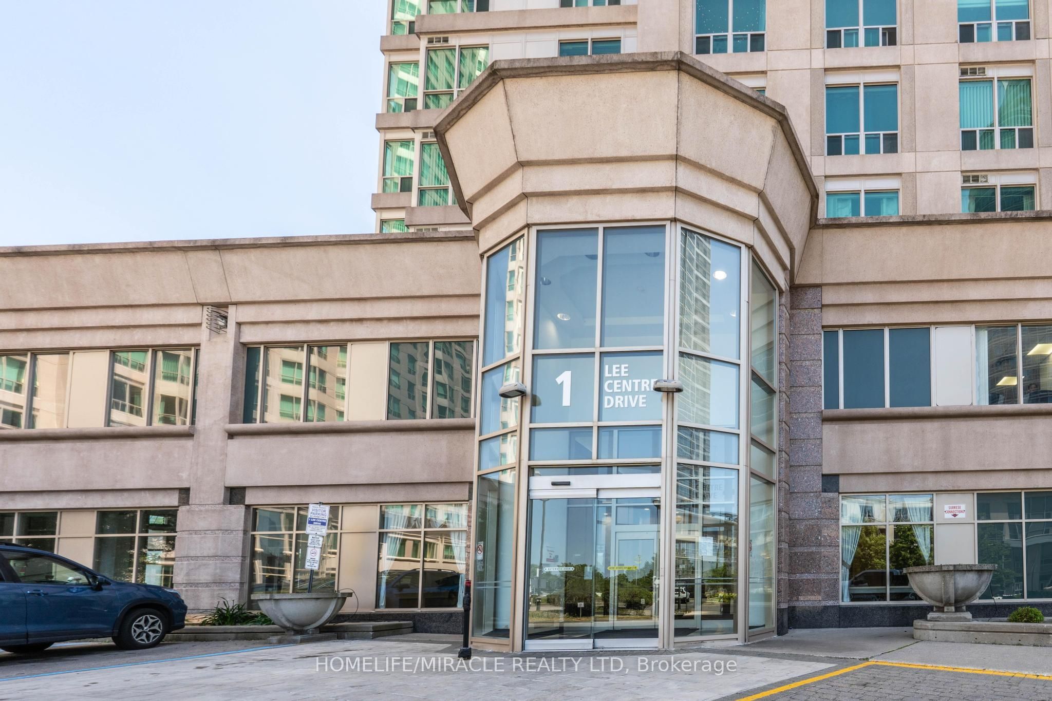 1 Lee Centre Drive 1506 Property Photo 1