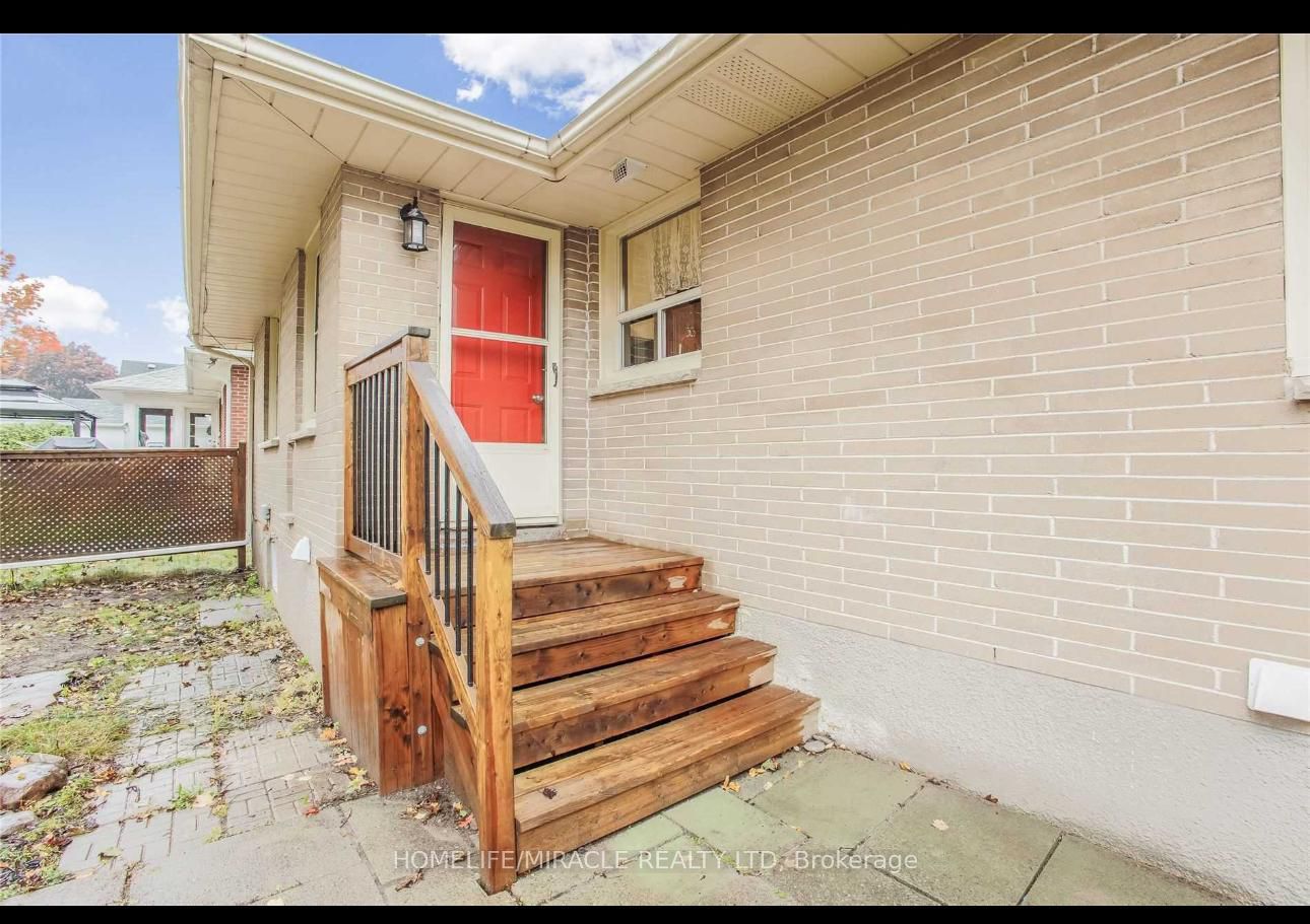758 Somerville Street Basement Property Photo 1