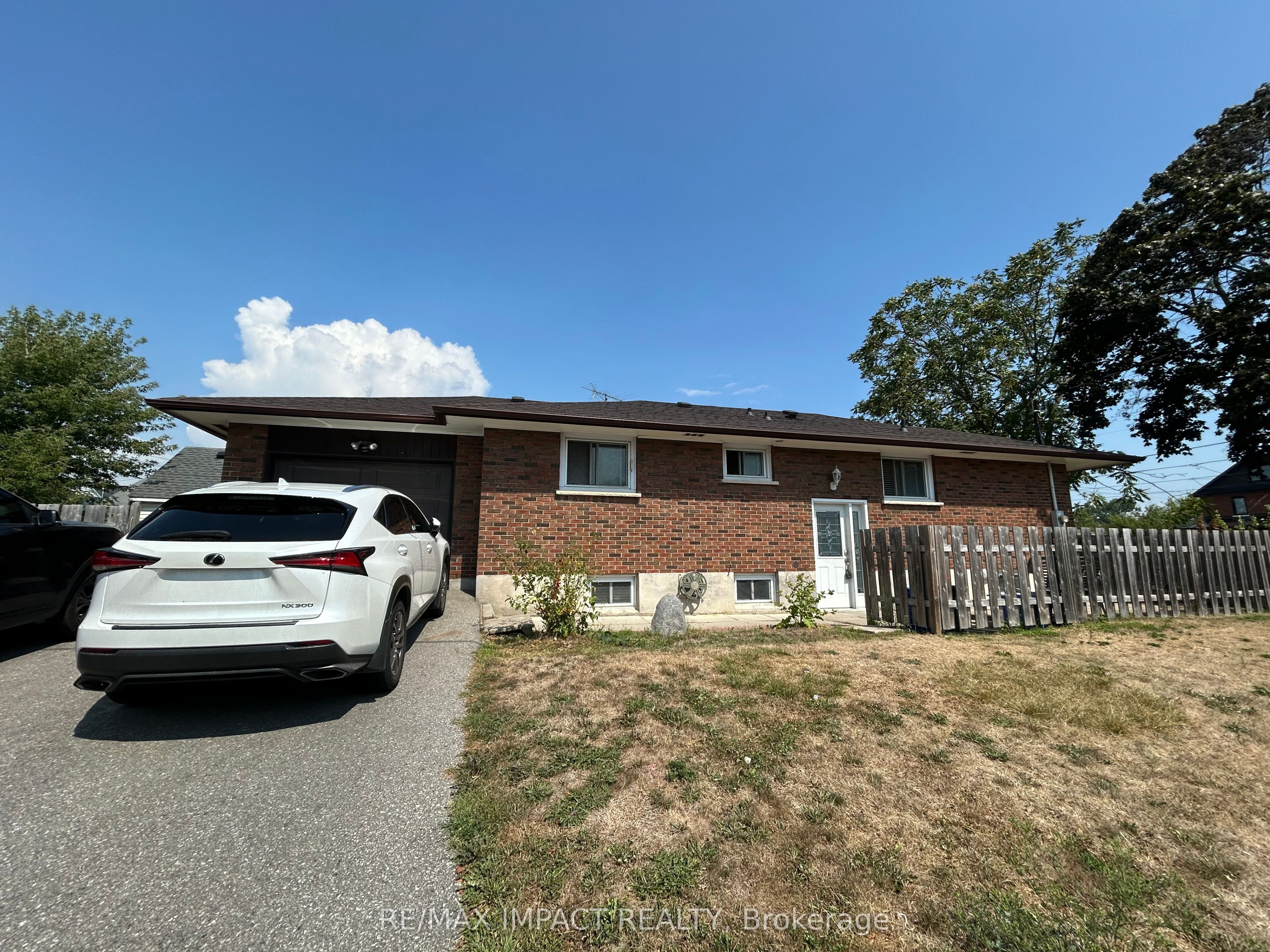 96 Gibbons St Property Photo 1