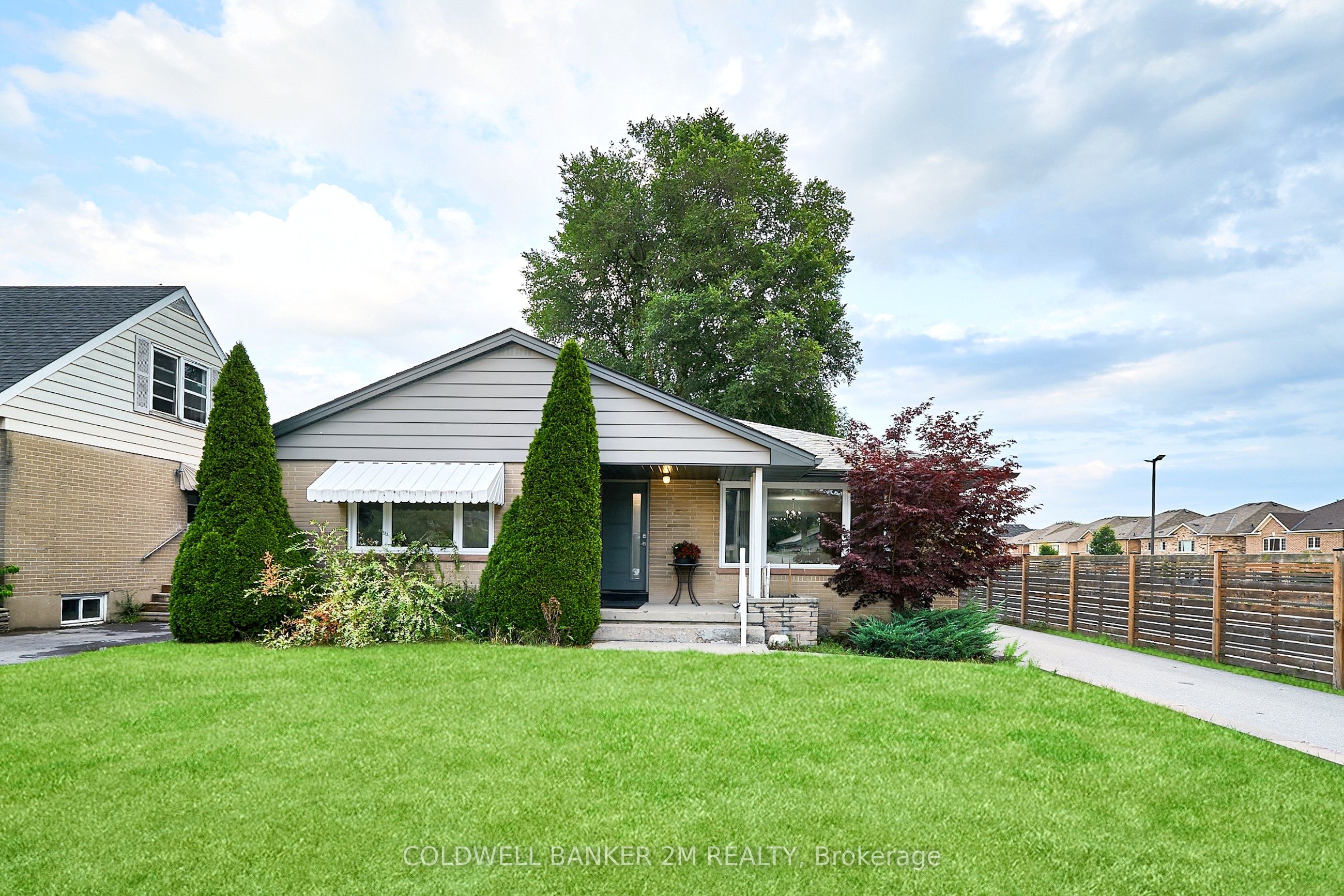 41 Roosevelt Avenue Property Photo
