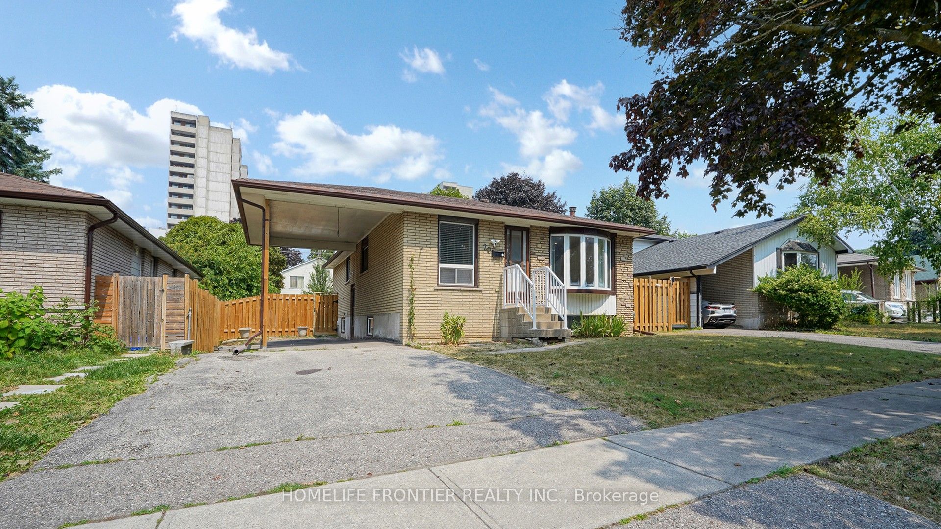 20 Emperor St Property Photo 1