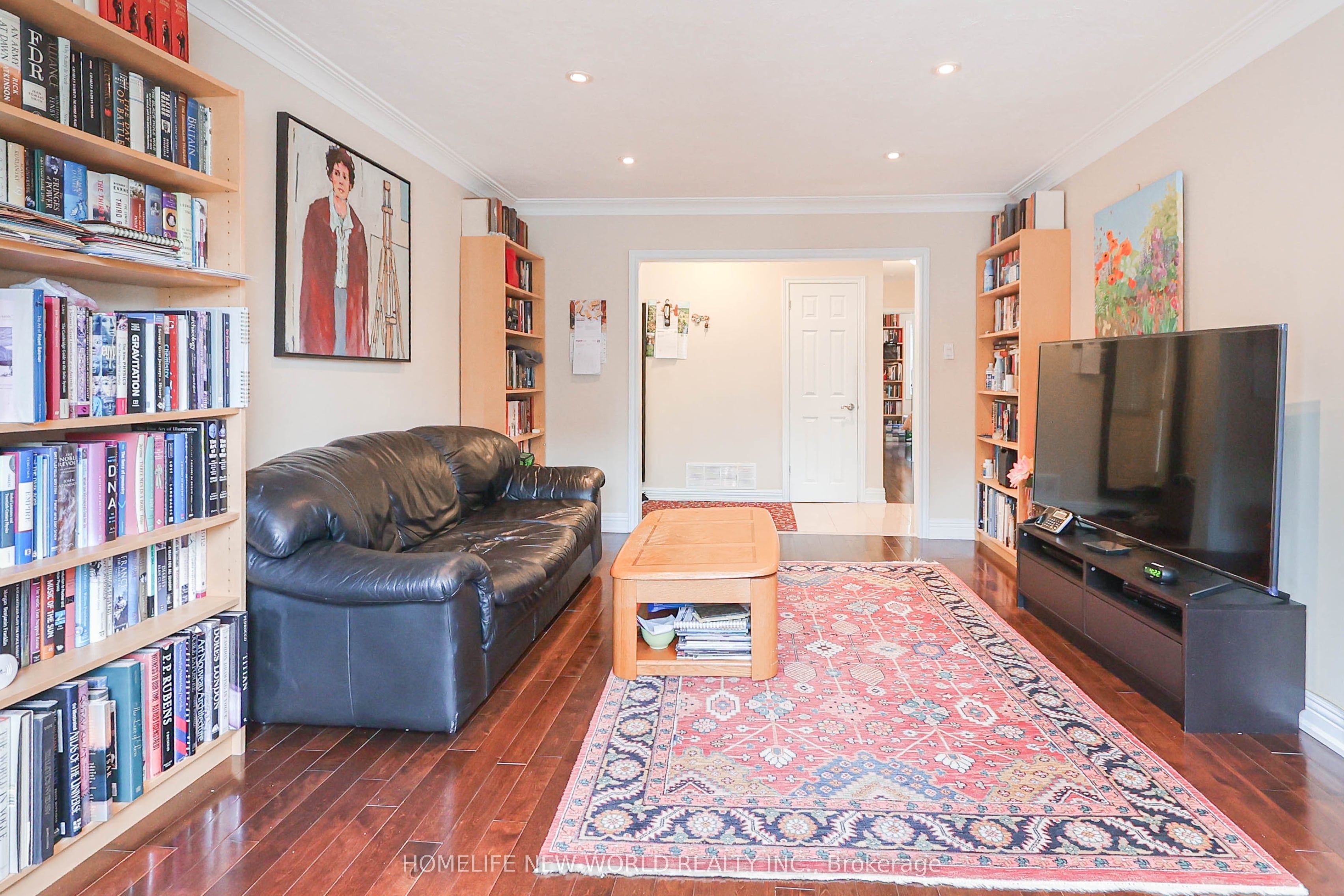 34 Greylawn Crescent Property Photo 13