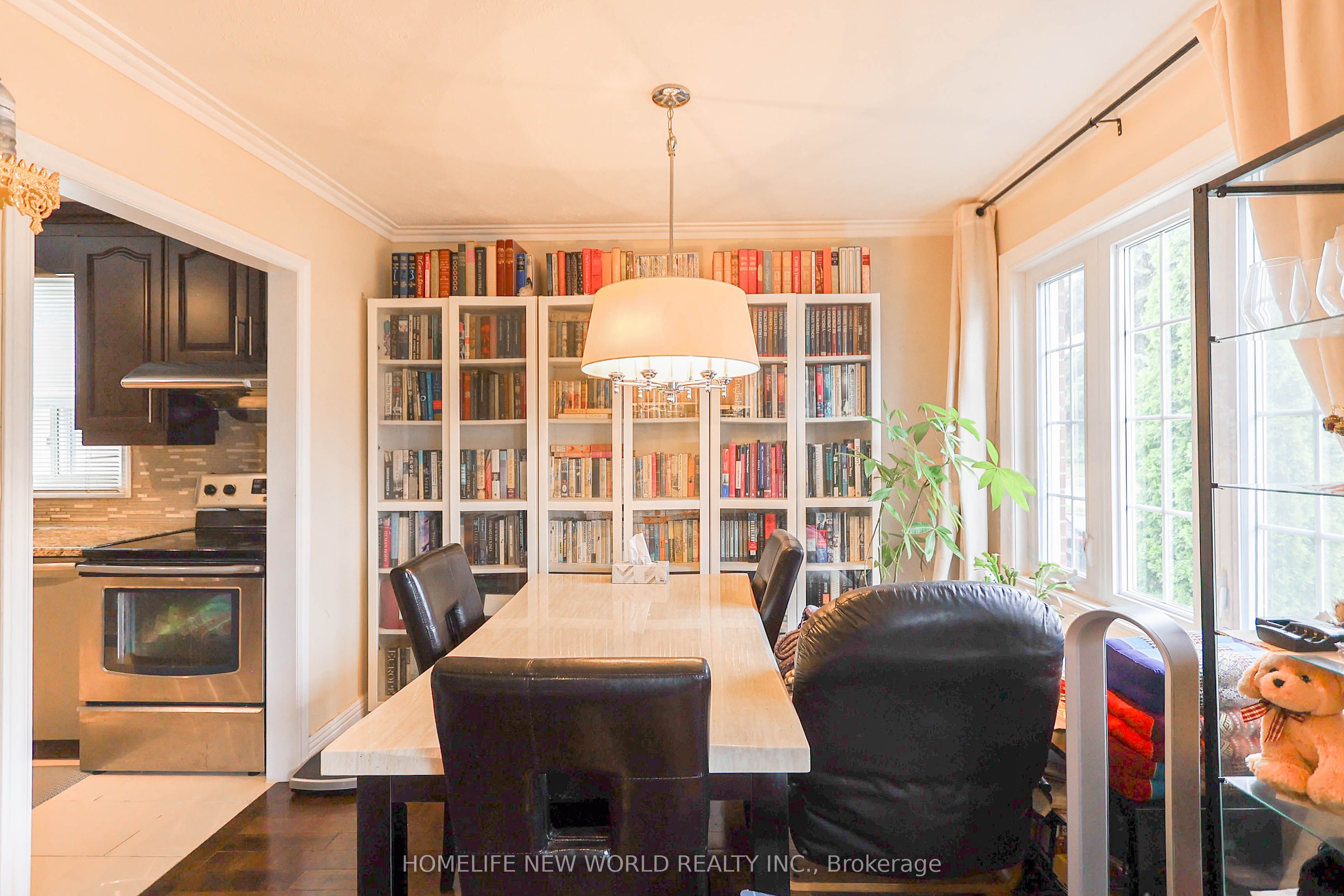 34 Greylawn Crescent Property Photo 17