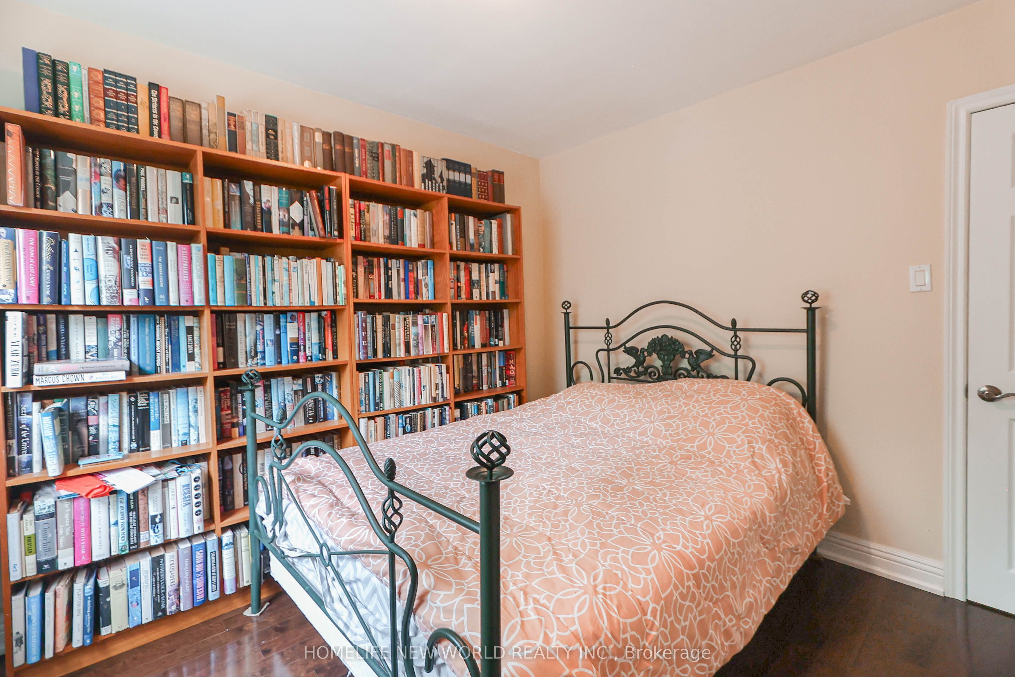 34 Greylawn Crescent Property Photo 28