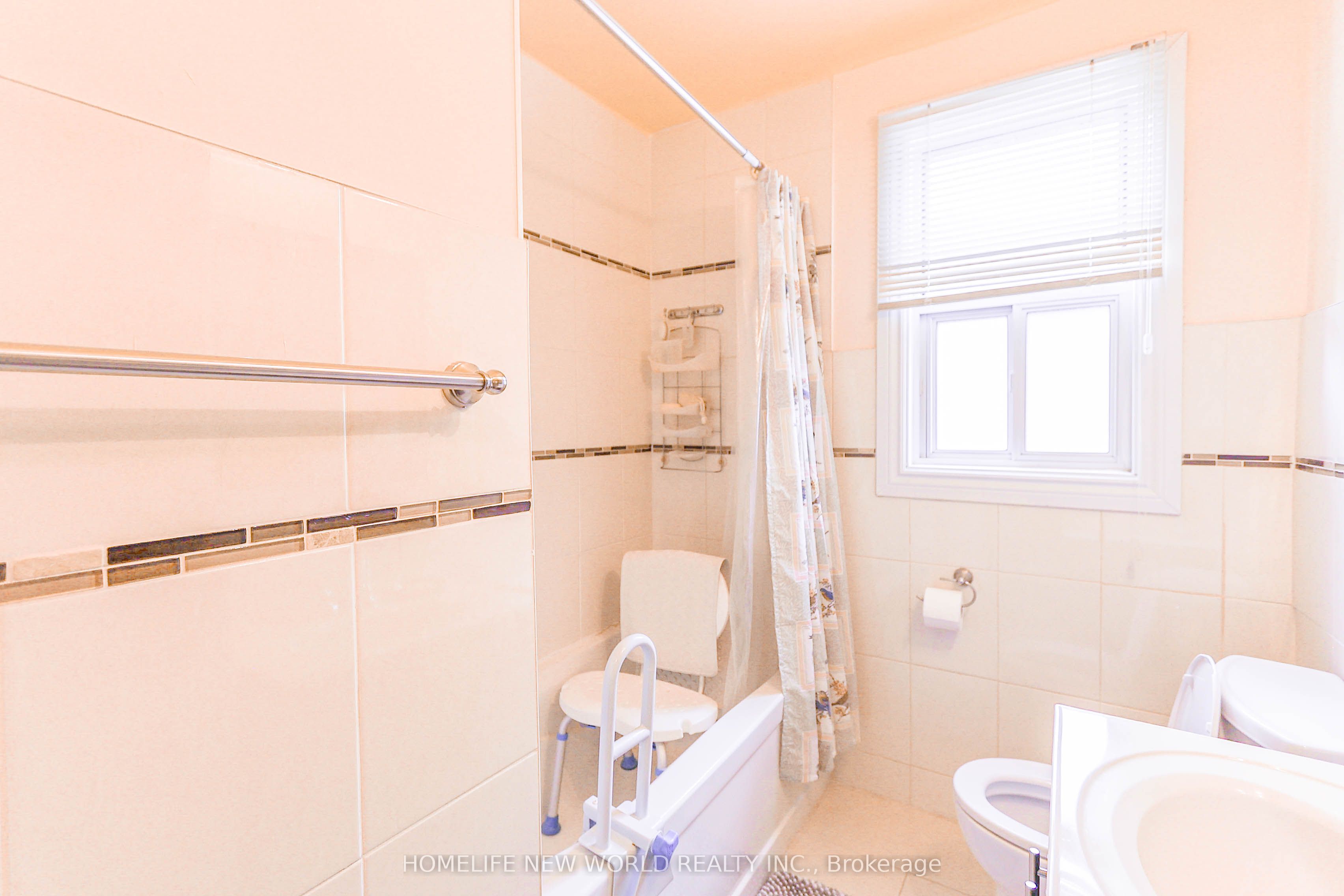 34 Greylawn Crescent Property Photo 31