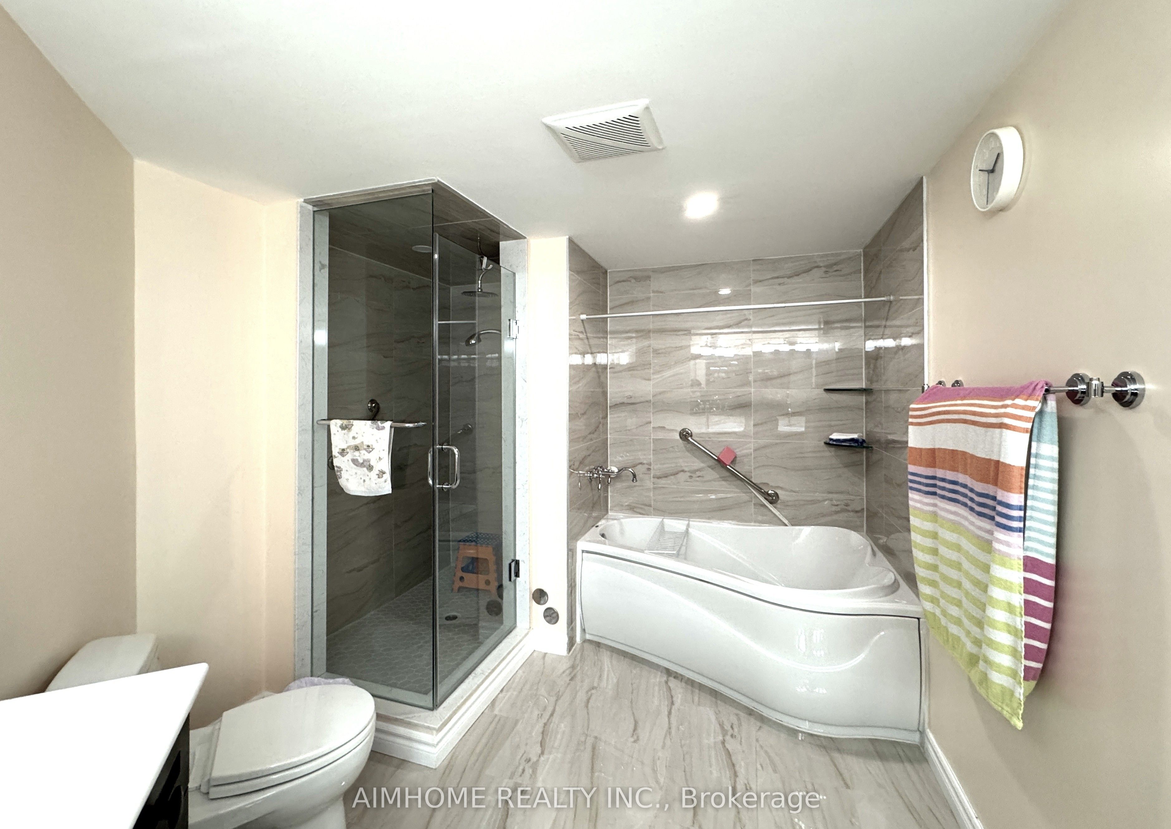 175 Bamburgh Circle 404 Property Photo 14