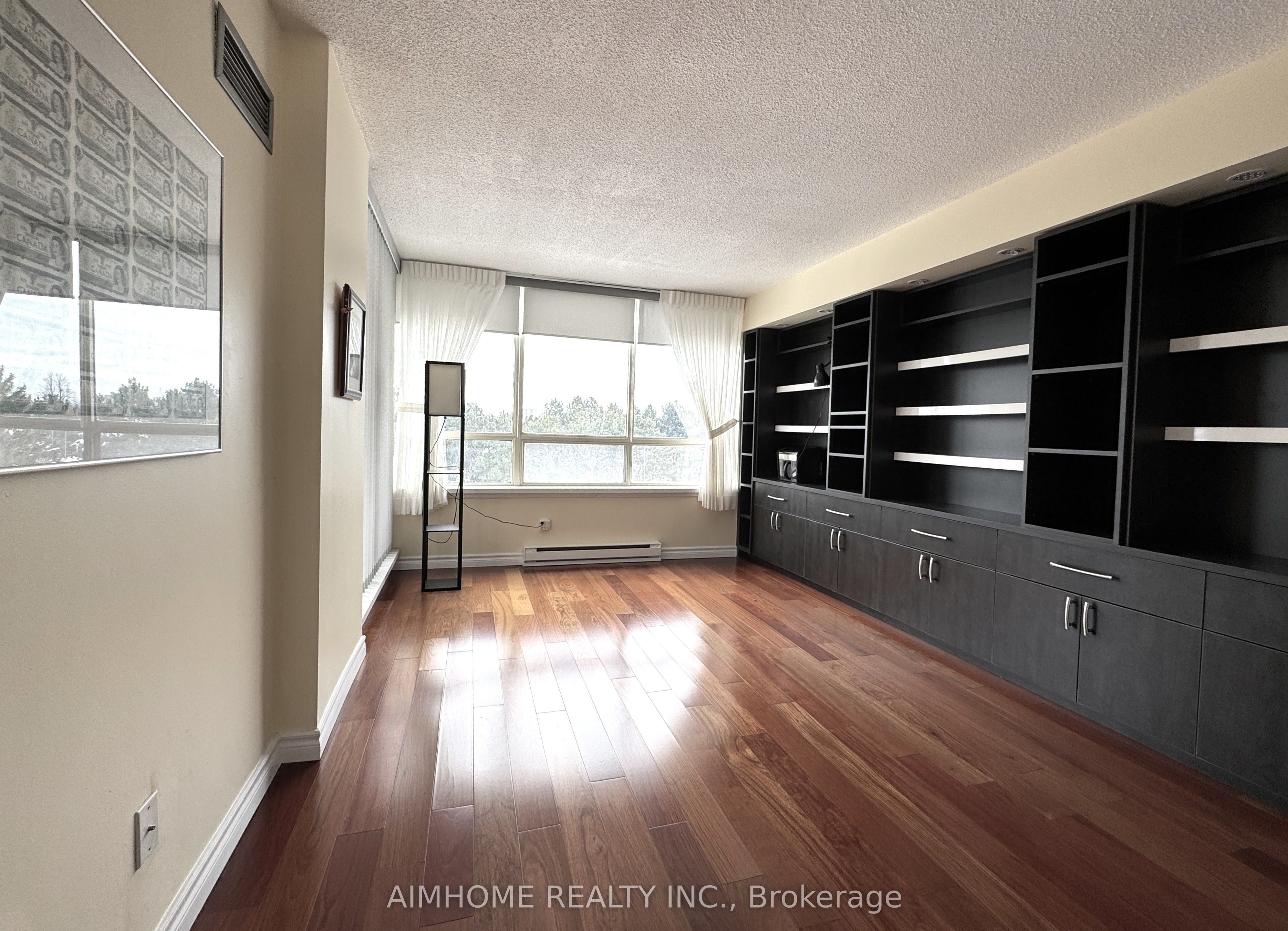 175 Bamburgh Circle 404 Property Photo 15