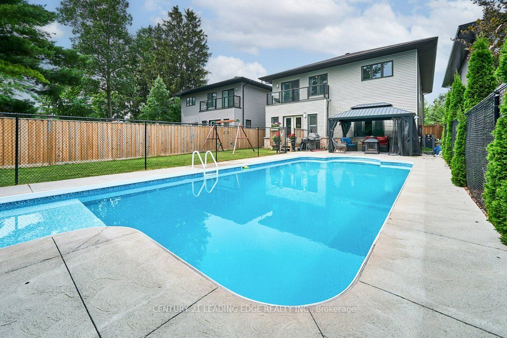 4 Mann Street Property Photo 7