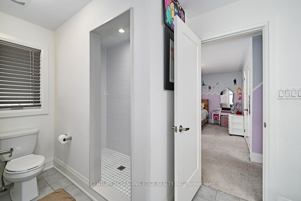 4 Mann Street Property Photo 35