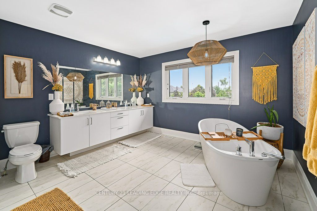 4 Mann Street Property Photo 44