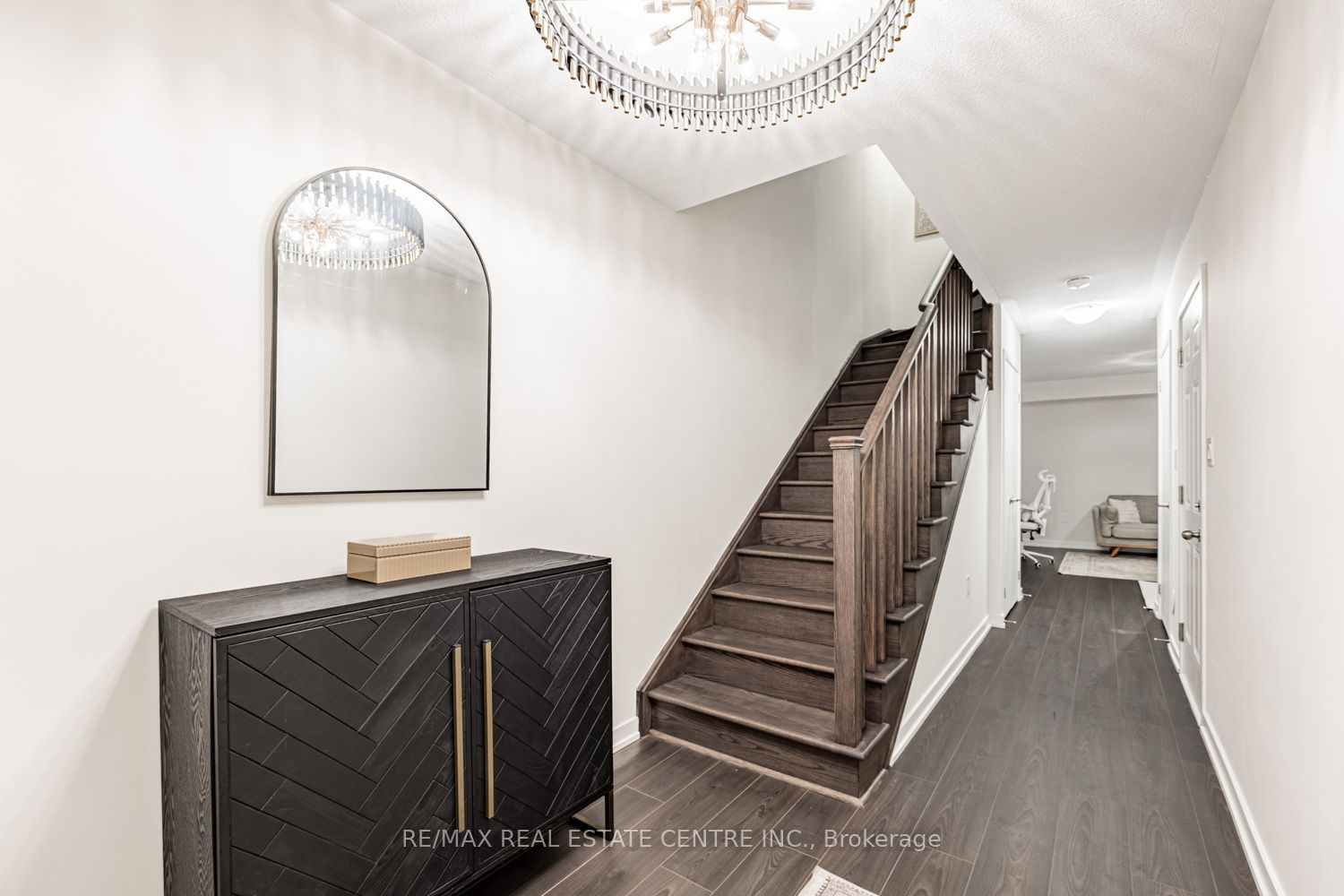 1310 Bradenton Path Property Photo 5