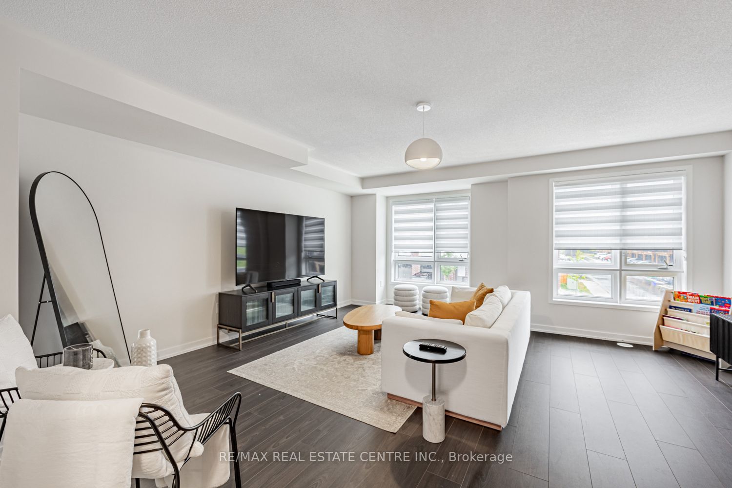 1310 Bradenton Path Property Photo 16