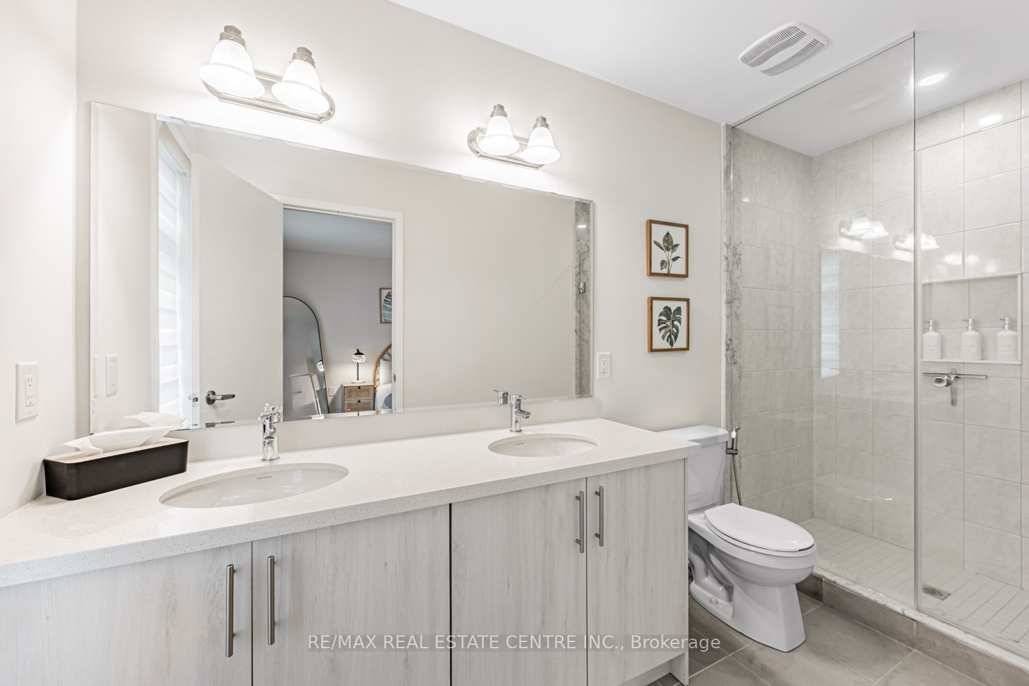 1310 Bradenton Path Property Photo 29