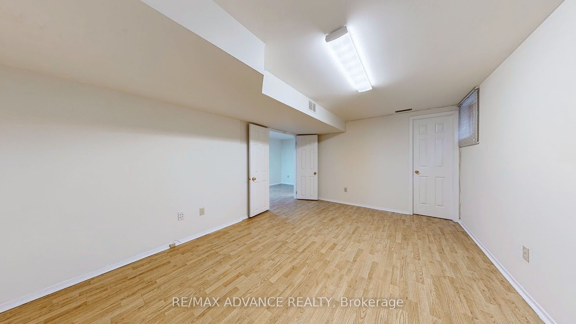 49 Havenview Road Lower Property Photo 5