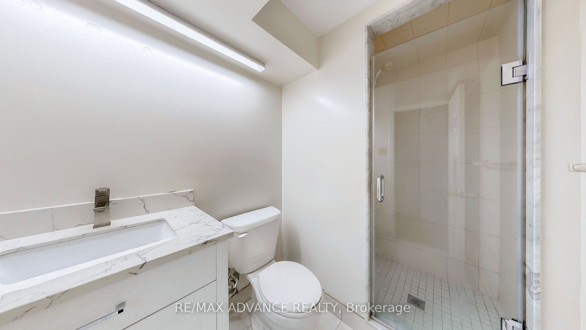 49 Havenview Road Lower Property Photo 6