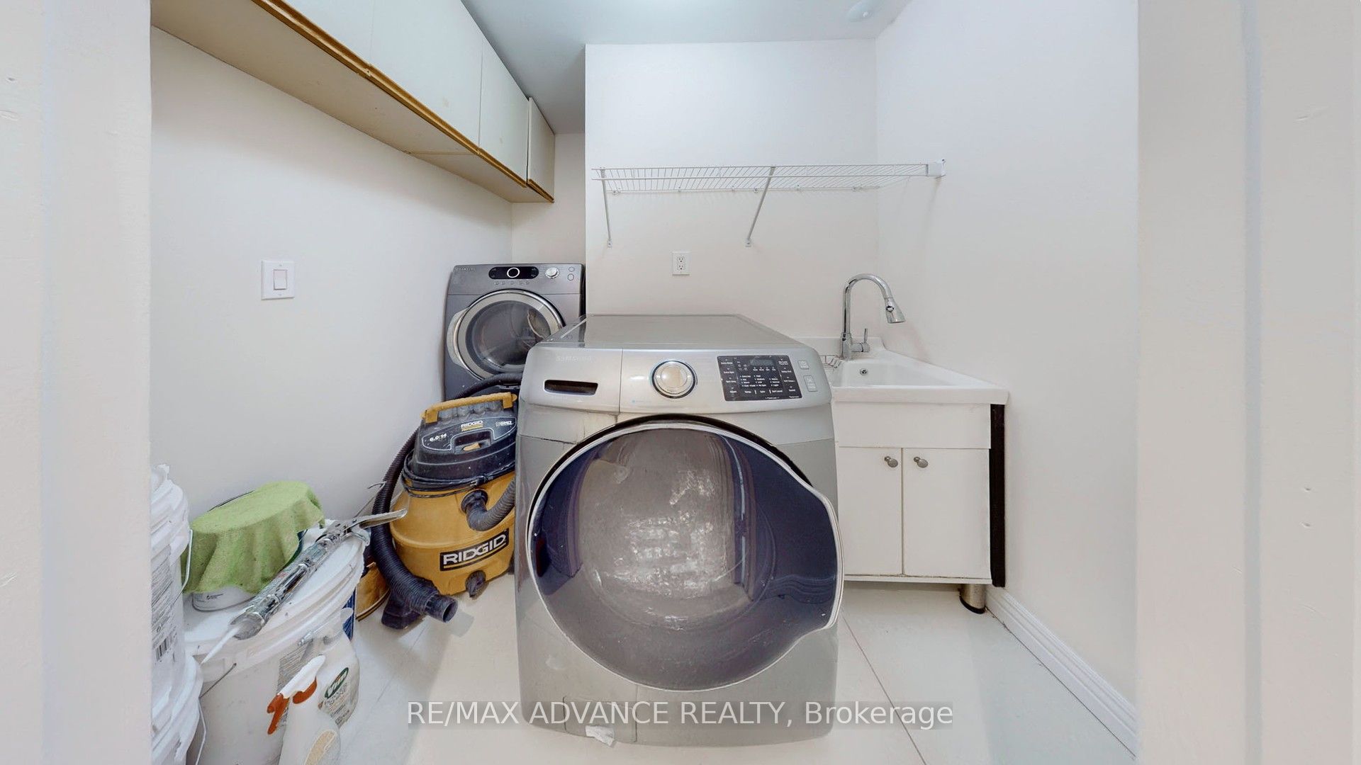 49 Havenview Road Lower Property Photo 16