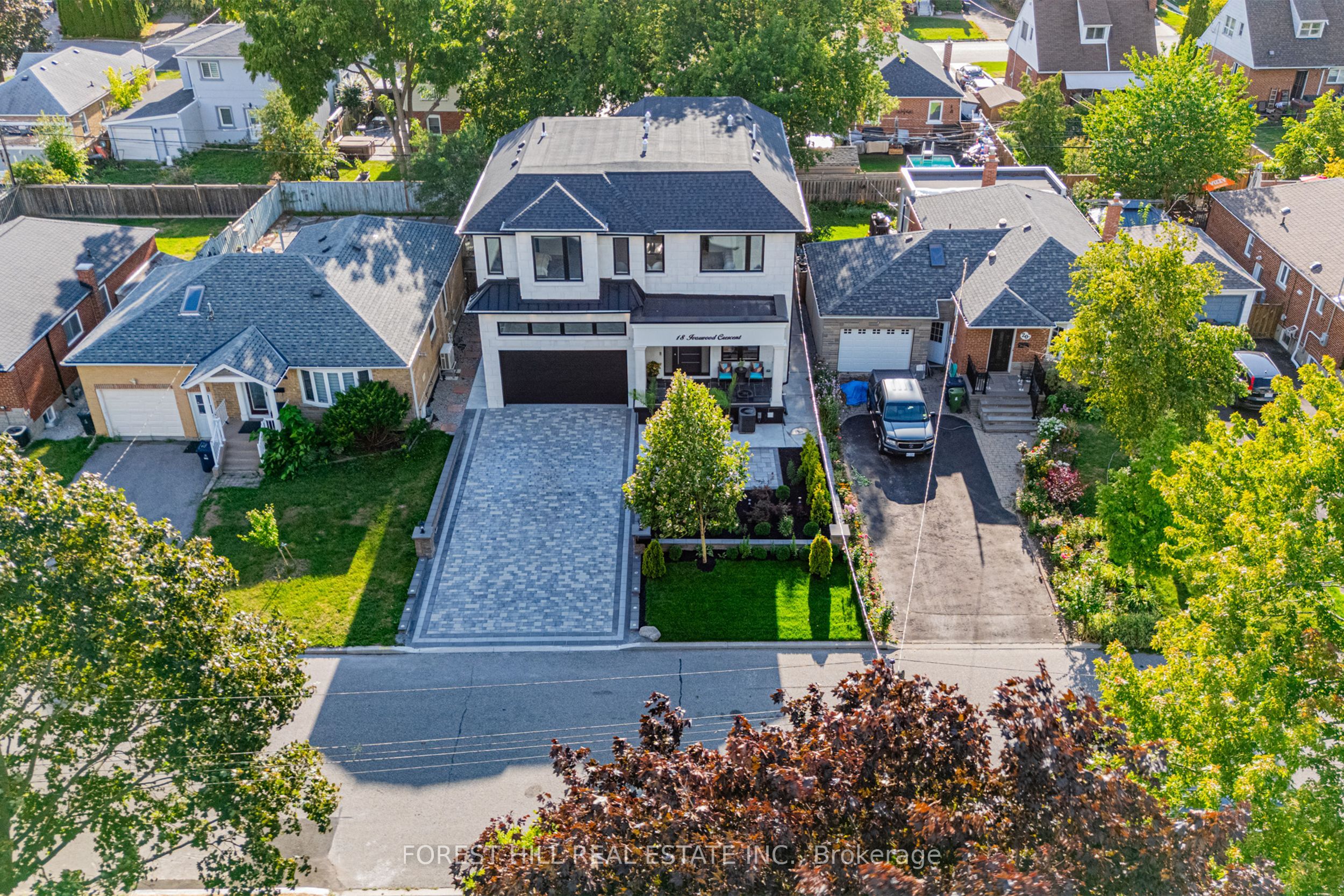 18 Ivorwood Crescent Property Photo 5