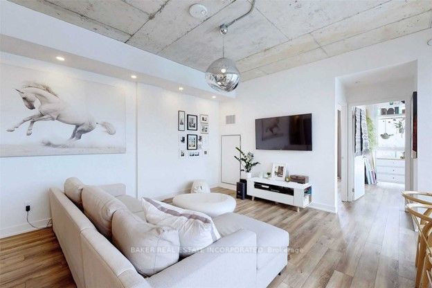 15 Baseball Place 816 Property Photo 5