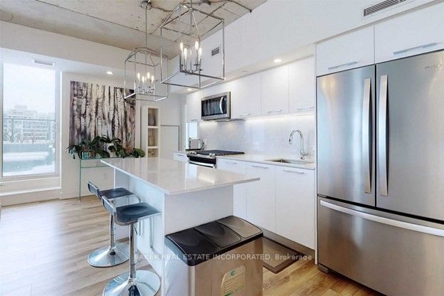 15 Baseball Place 816 Property Photo 9