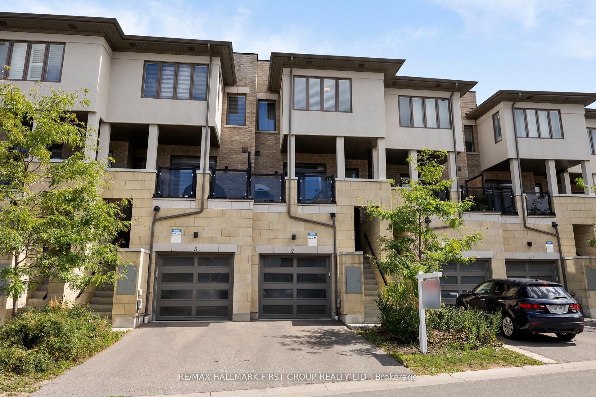 7 Shawfield Way 79 Property Photo 1