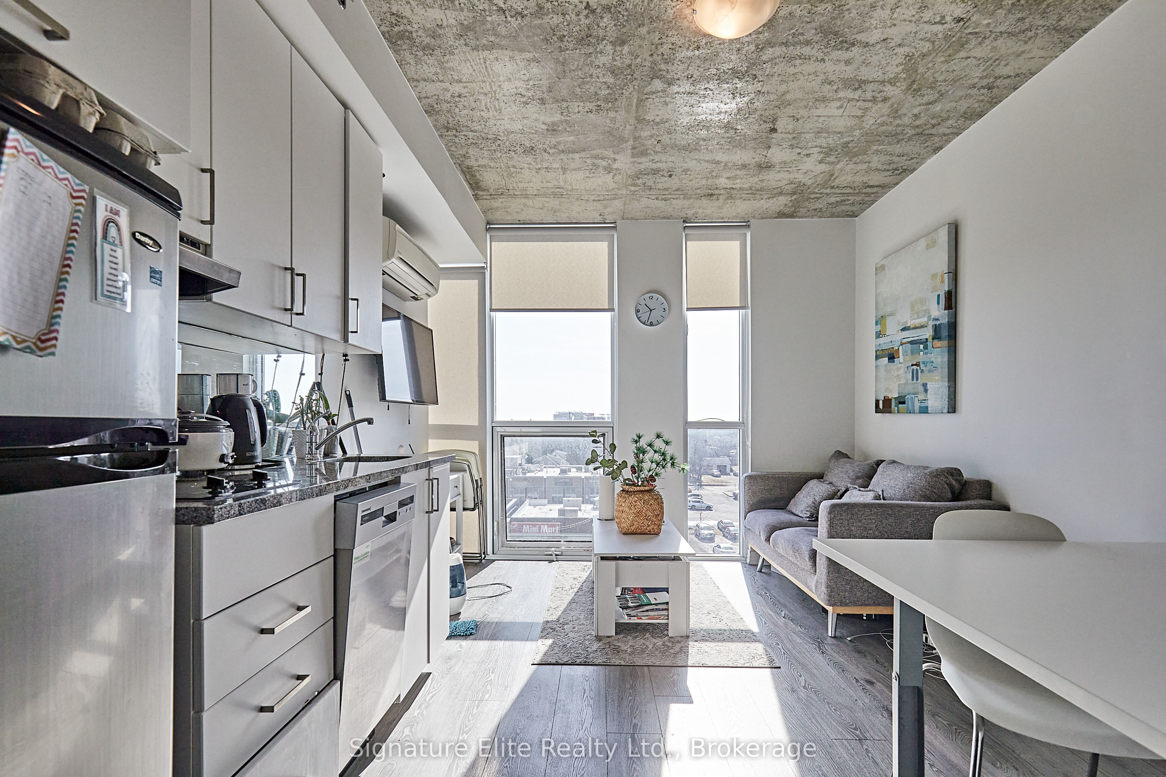 1900 Simcoe Street N 539 Property Photo 1