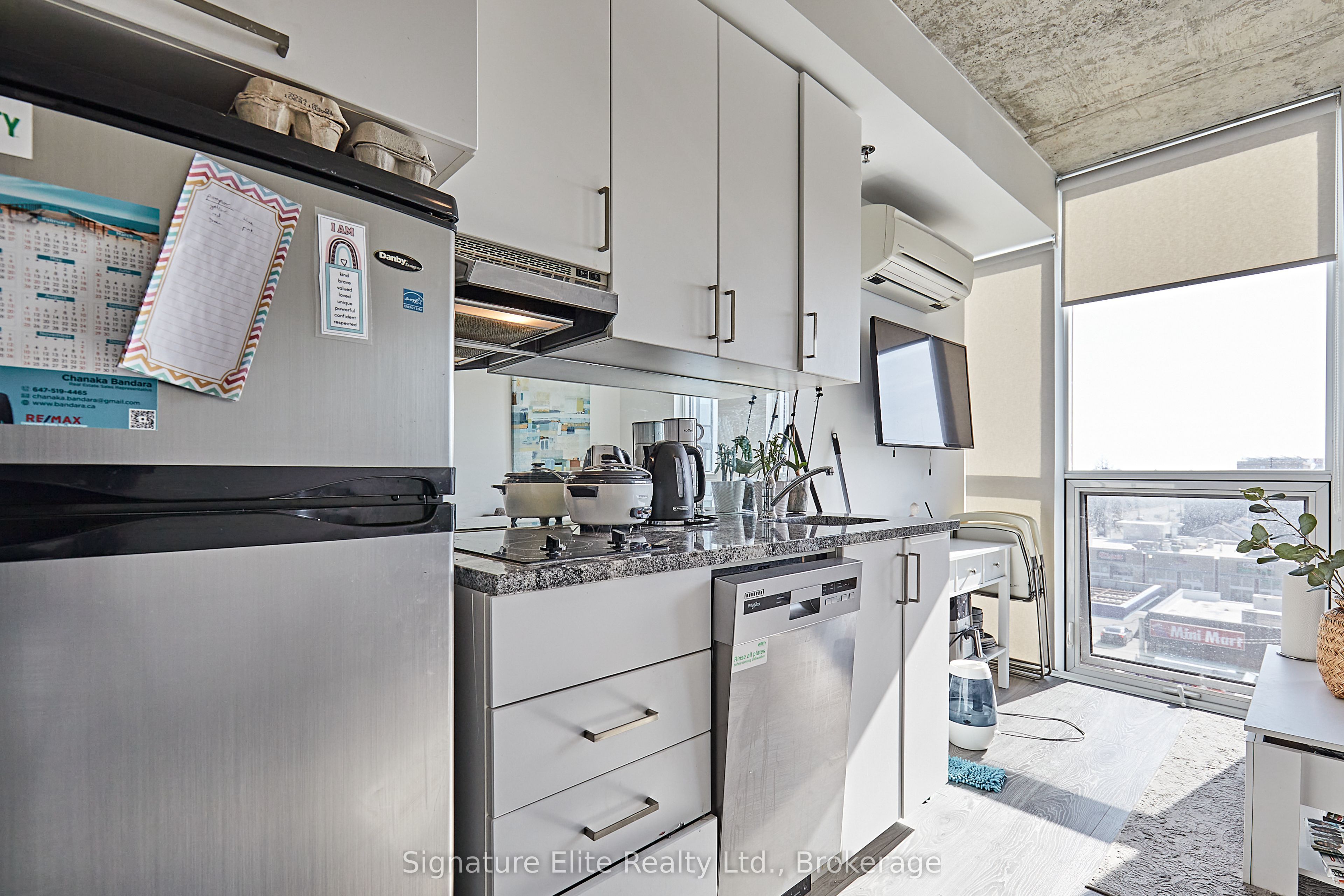 1900 Simcoe Street N 539 Property Photo 3