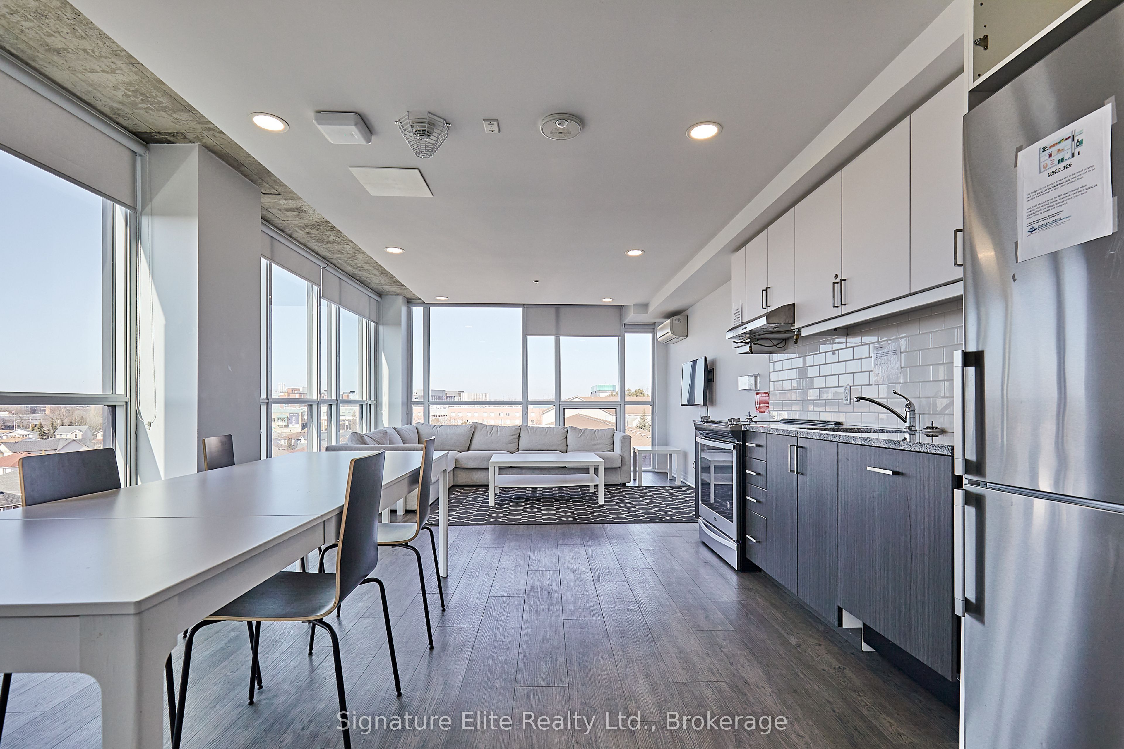 1900 Simcoe Street N 539 Property Photo 10