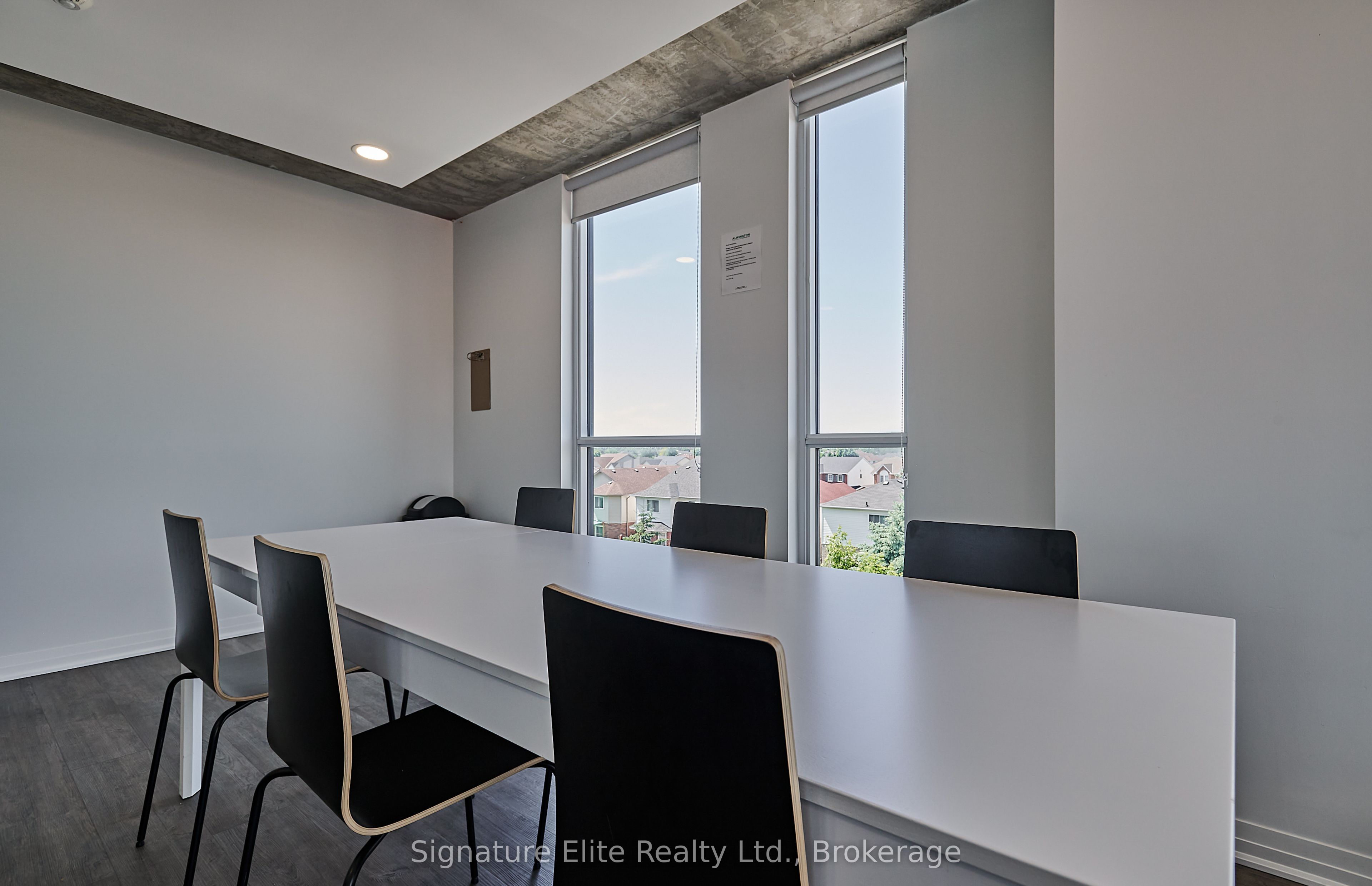 1900 Simcoe Street N 539 Property Photo 12