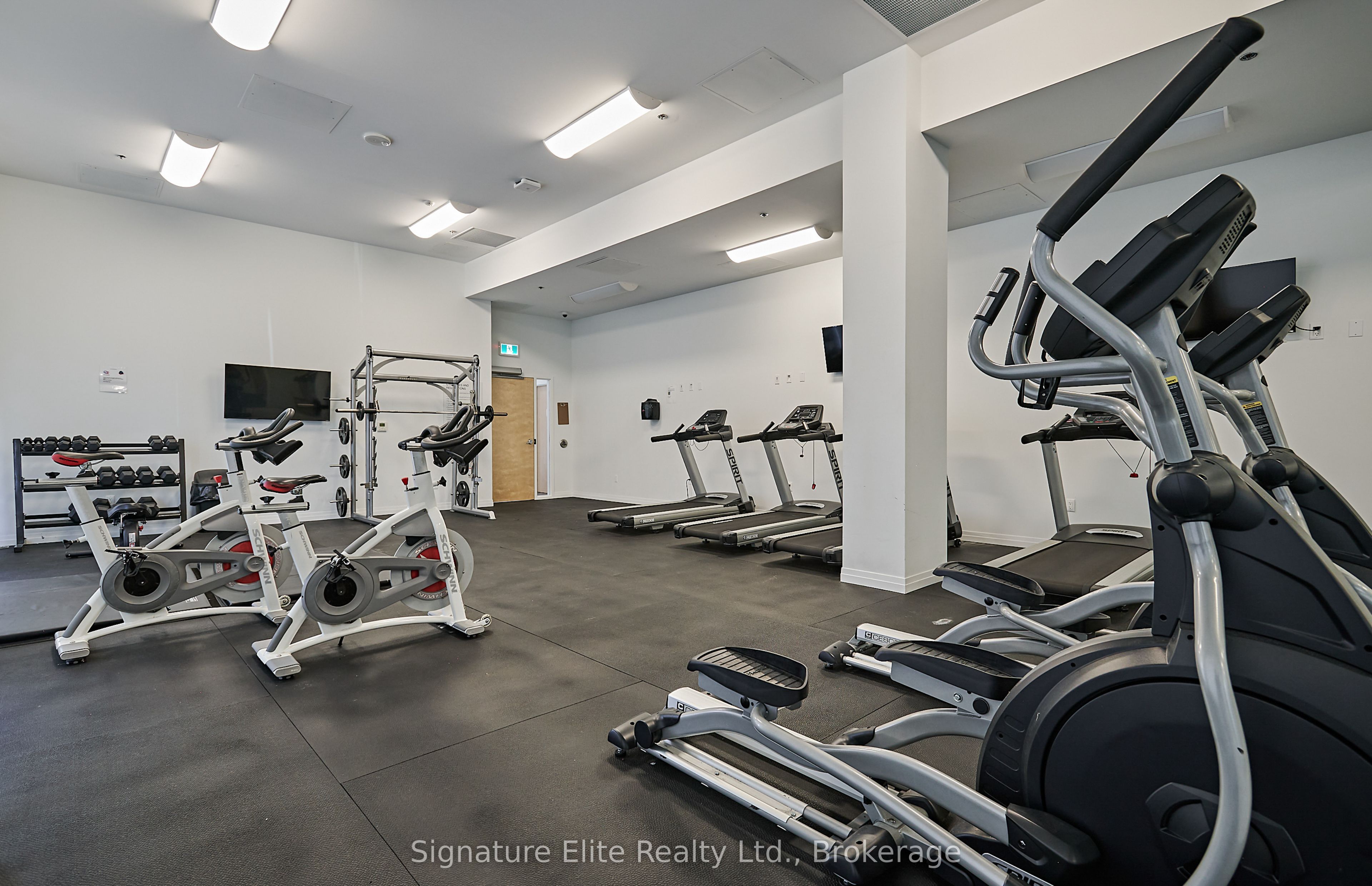 1900 Simcoe Street N 539 Property Photo 15