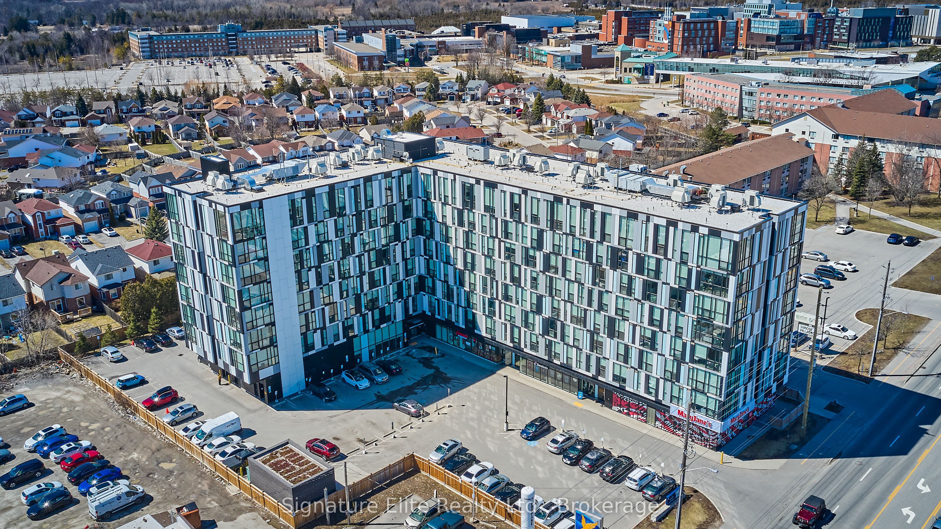 1900 Simcoe Street N 539 Property Photo 17