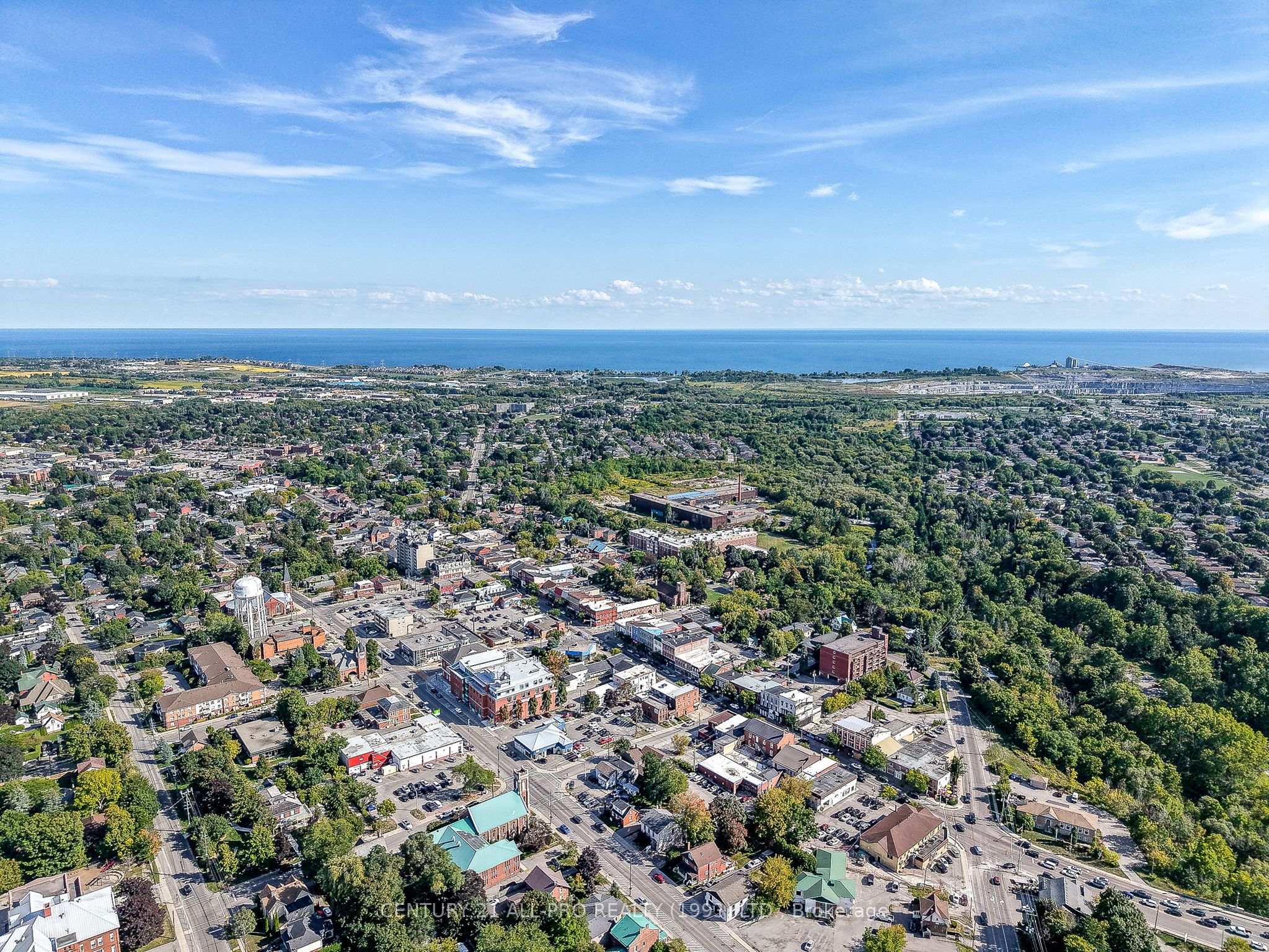 34 W King Street W Property Photo 47