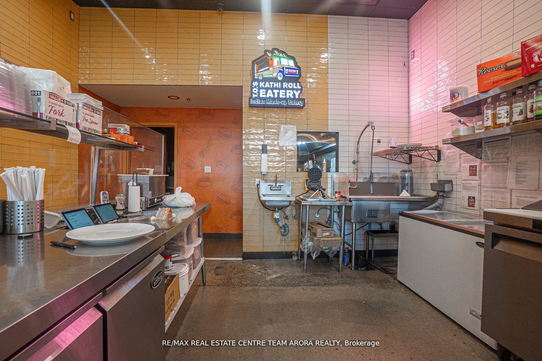 5651 Steeles Avenue E 6 Property Photo 12