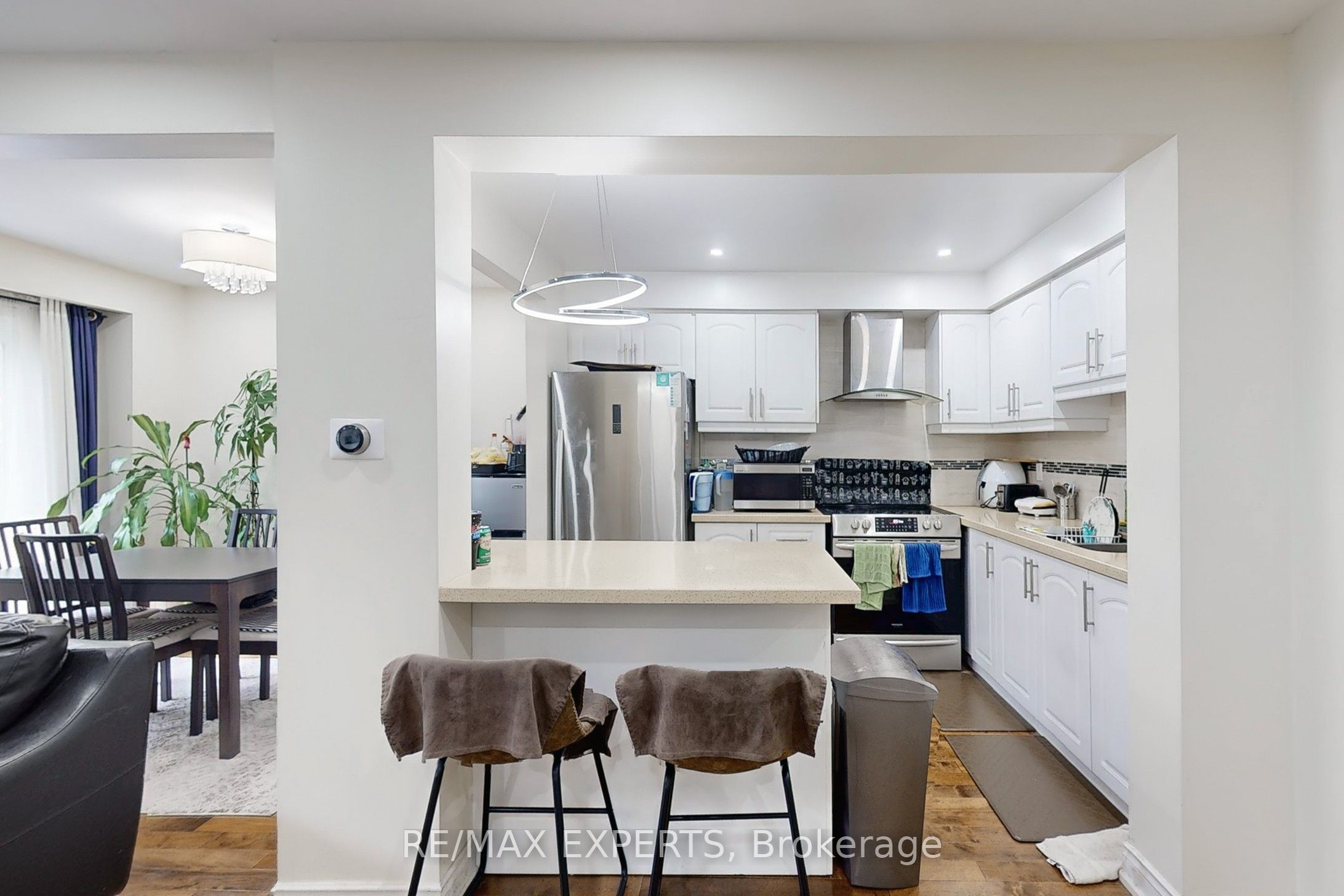 30 Dundalk Drive 44 Property Photo 12