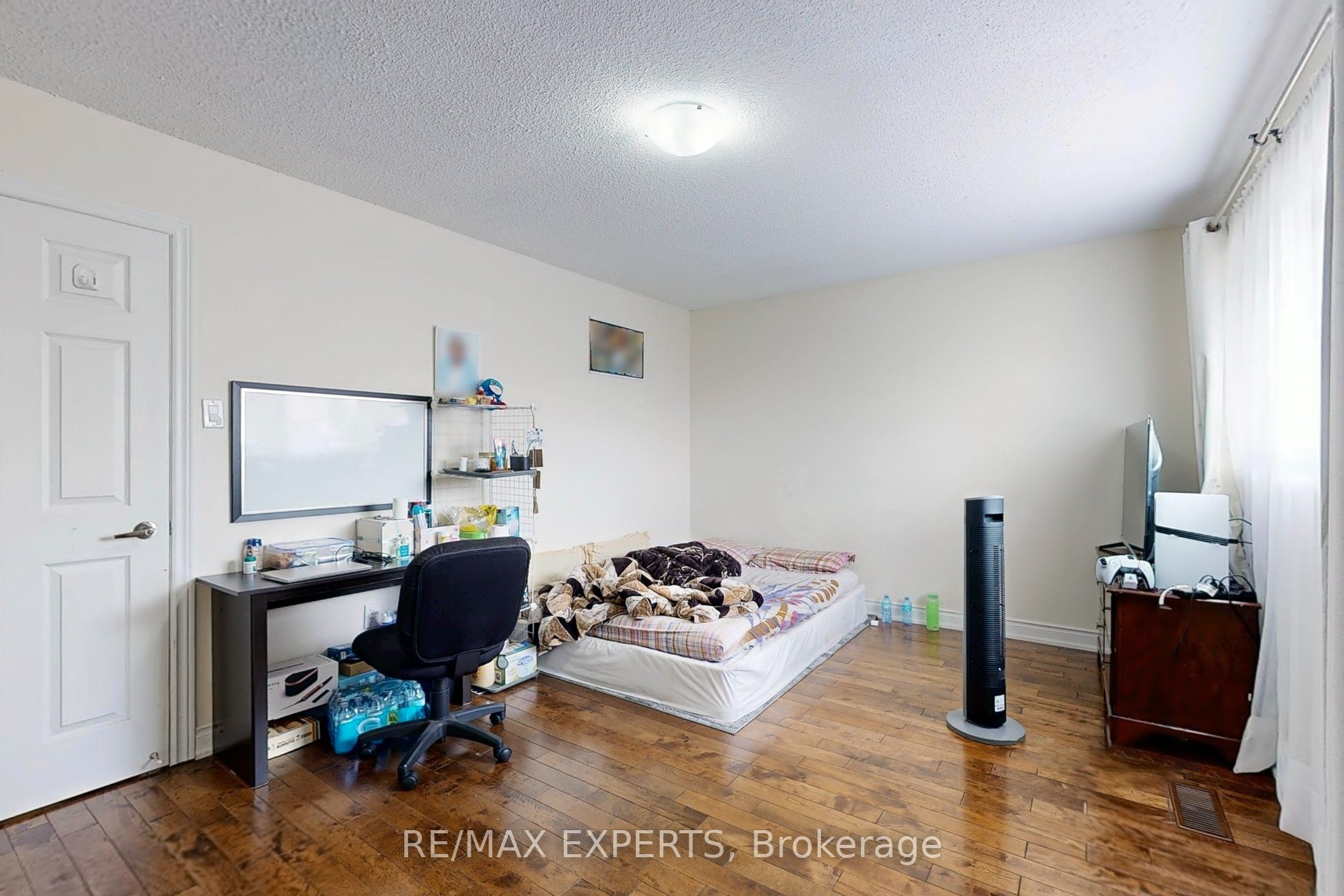 30 Dundalk Drive 44 Property Photo 18