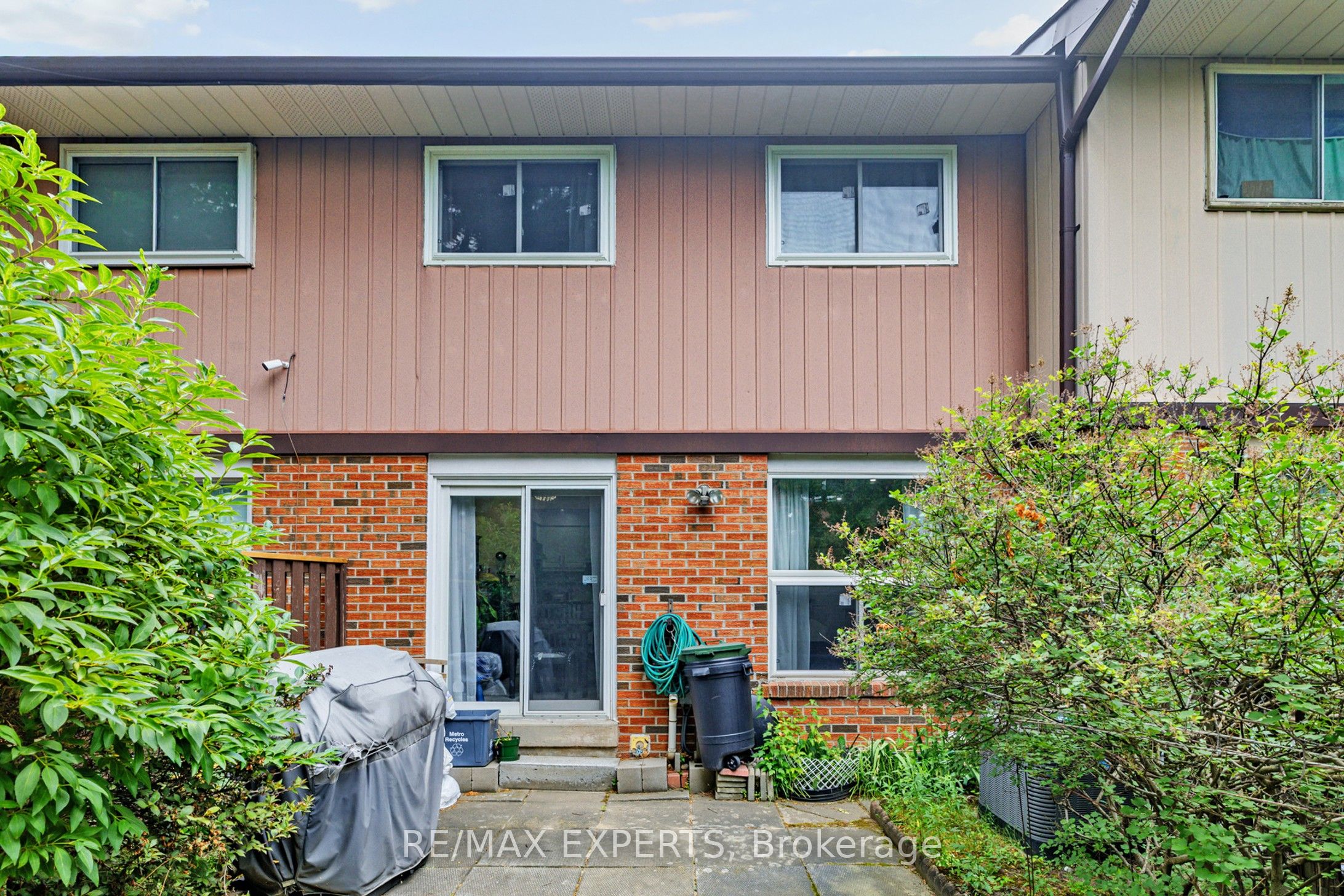 30 Dundalk Drive 44 Property Photo 20