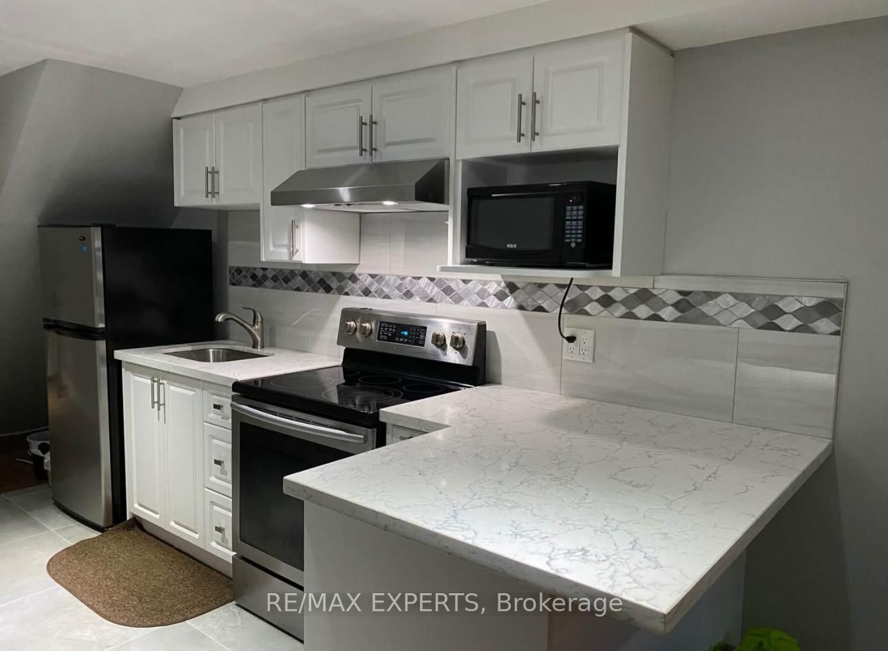 30 Dundalk Drive 44 Property Photo 23