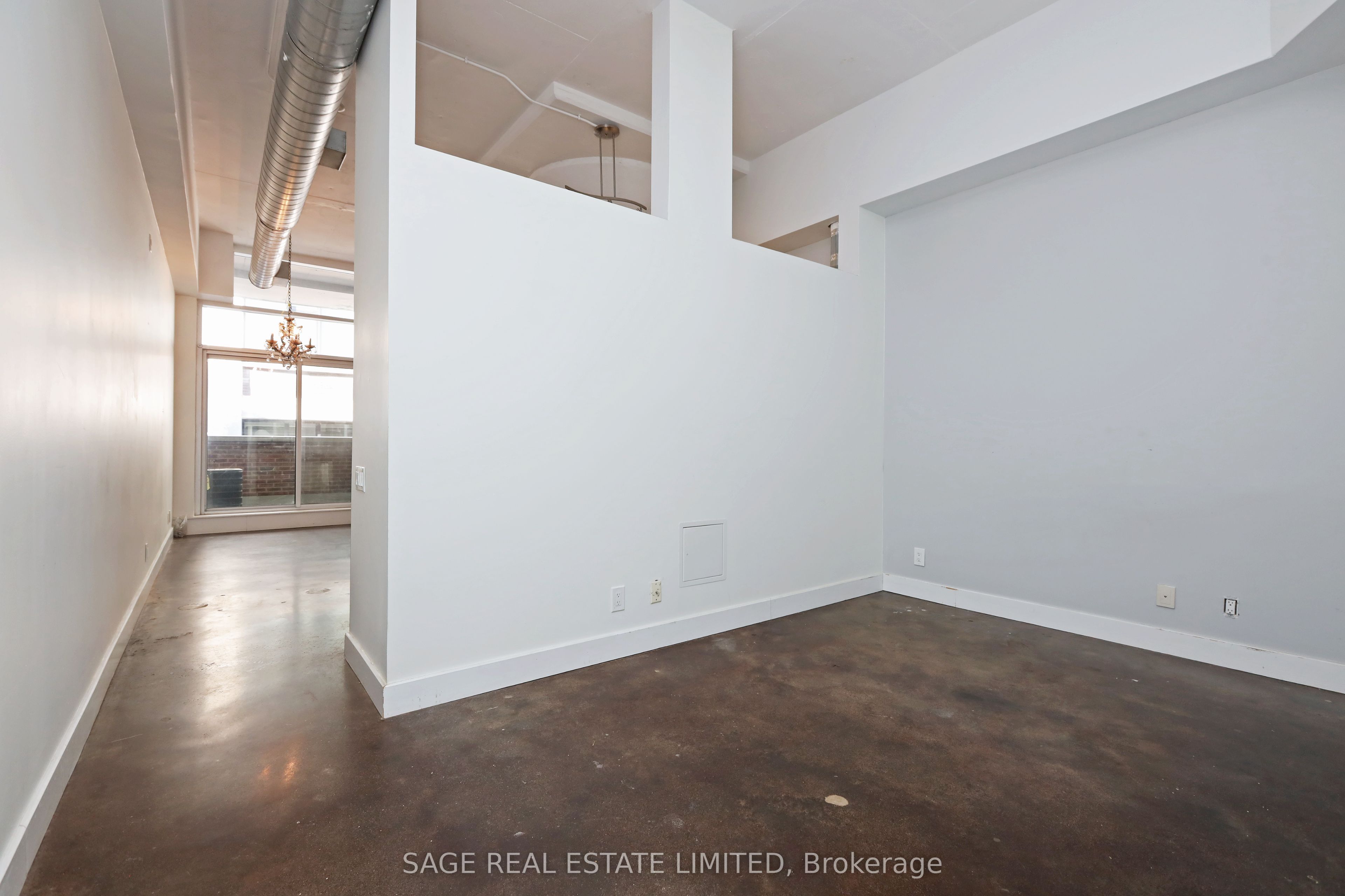 233 Carlaw Avenue 310 Property Photo 20