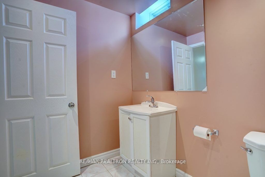 105 Millcar Drive Bsmt Property Photo 15